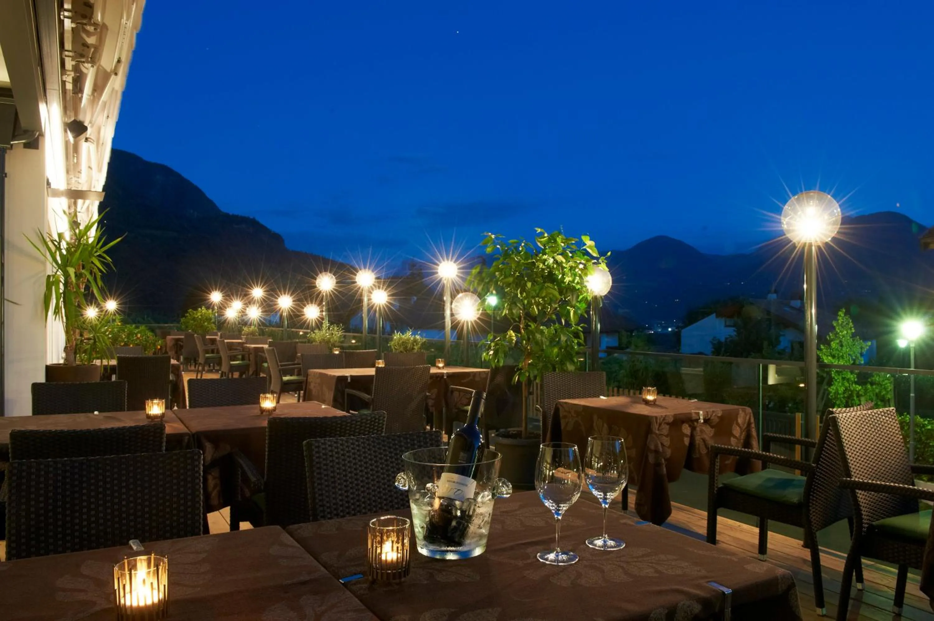 Night in Hotel Ladurner