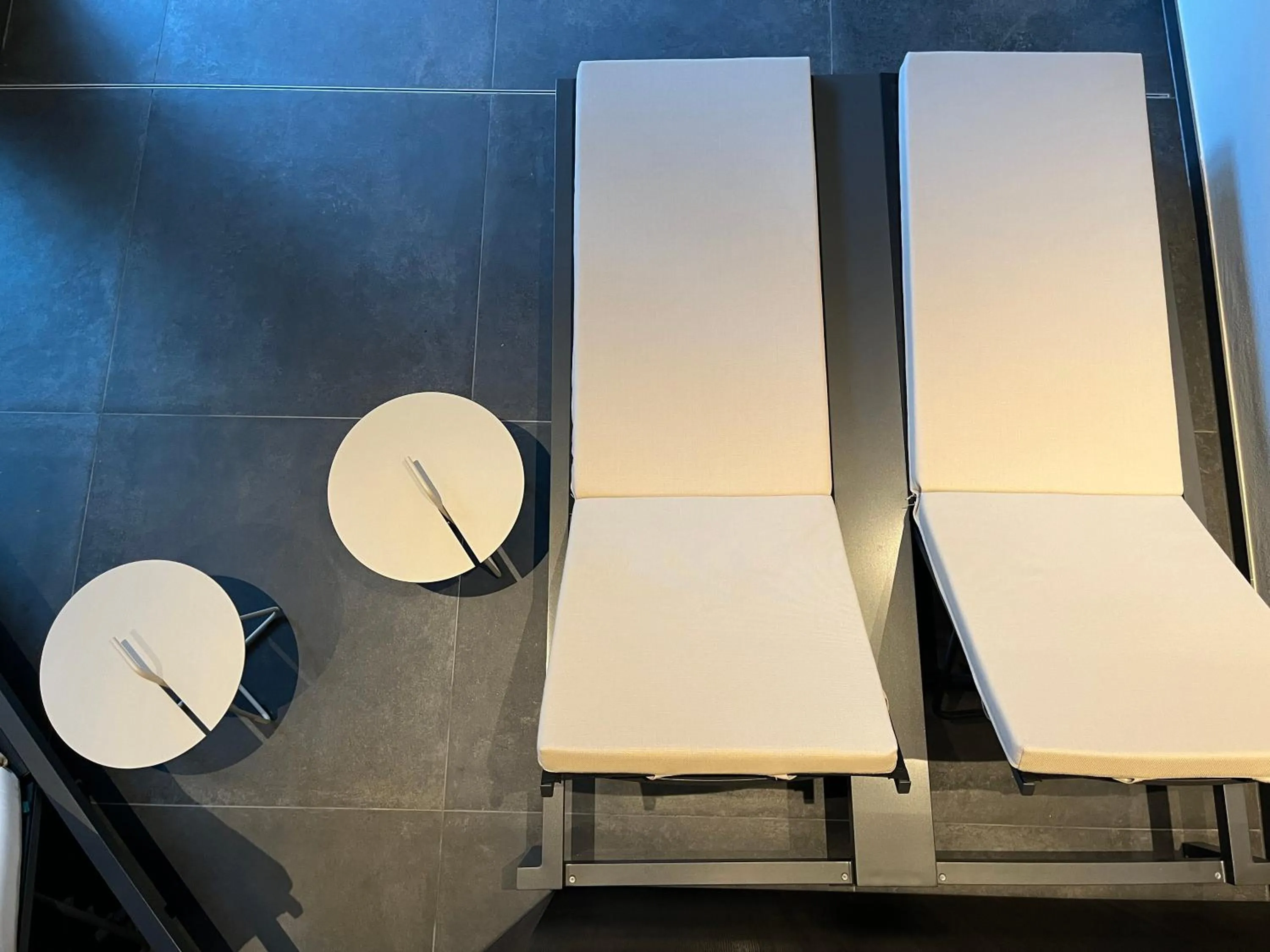 Swimming pool in Hotel Ladurner