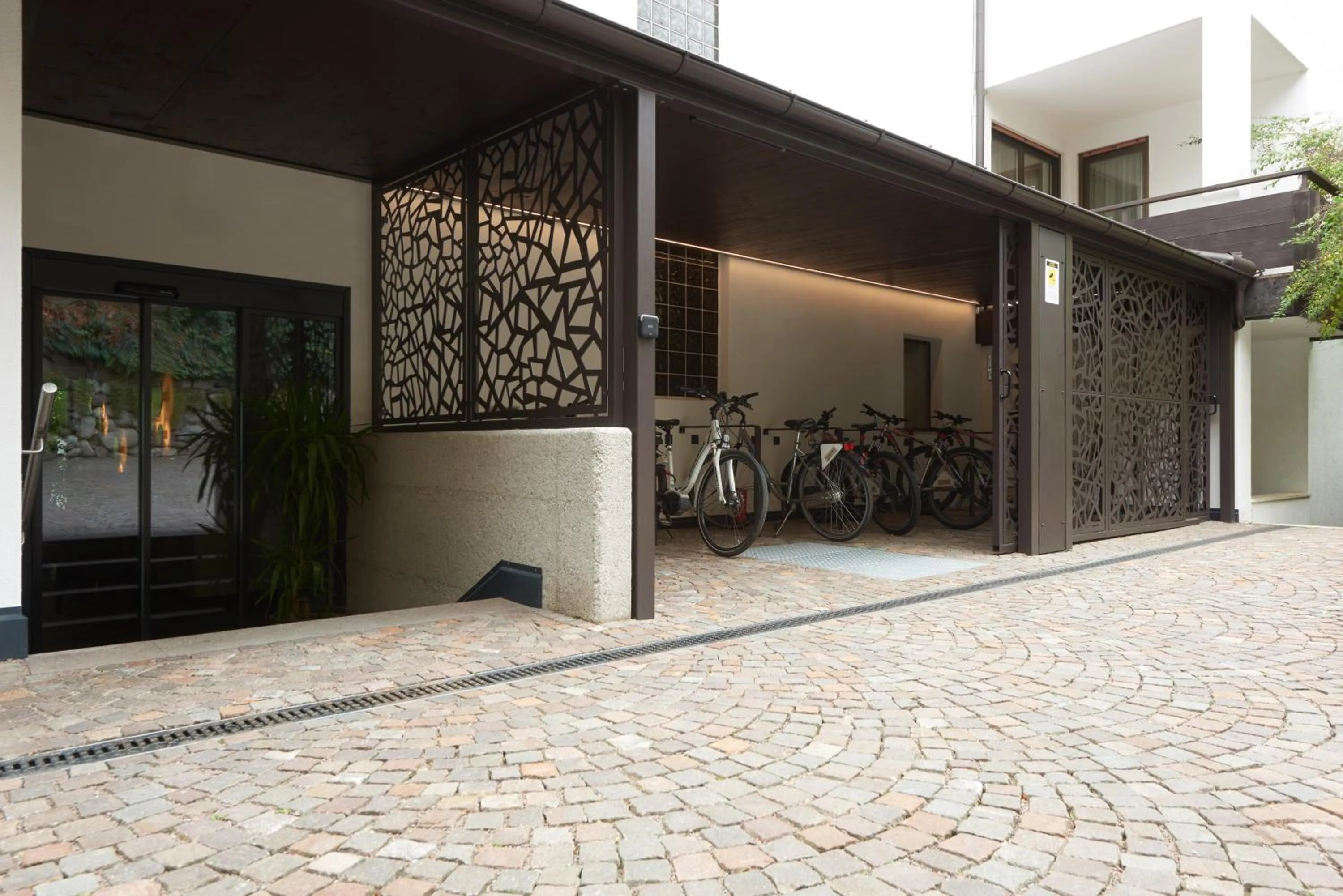 Cycling in Hotel Ladurner