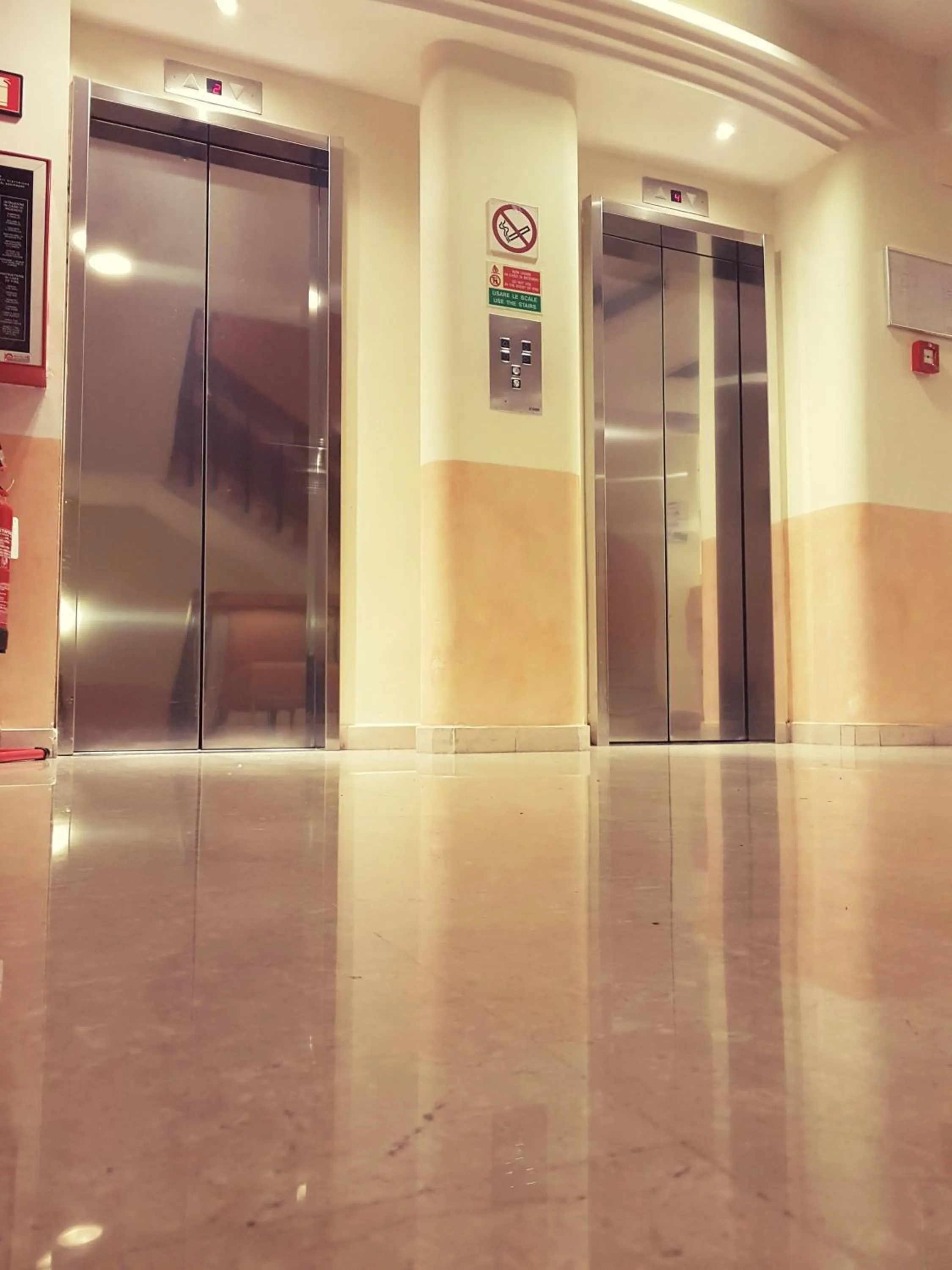 elevator in Hotel Meridiana