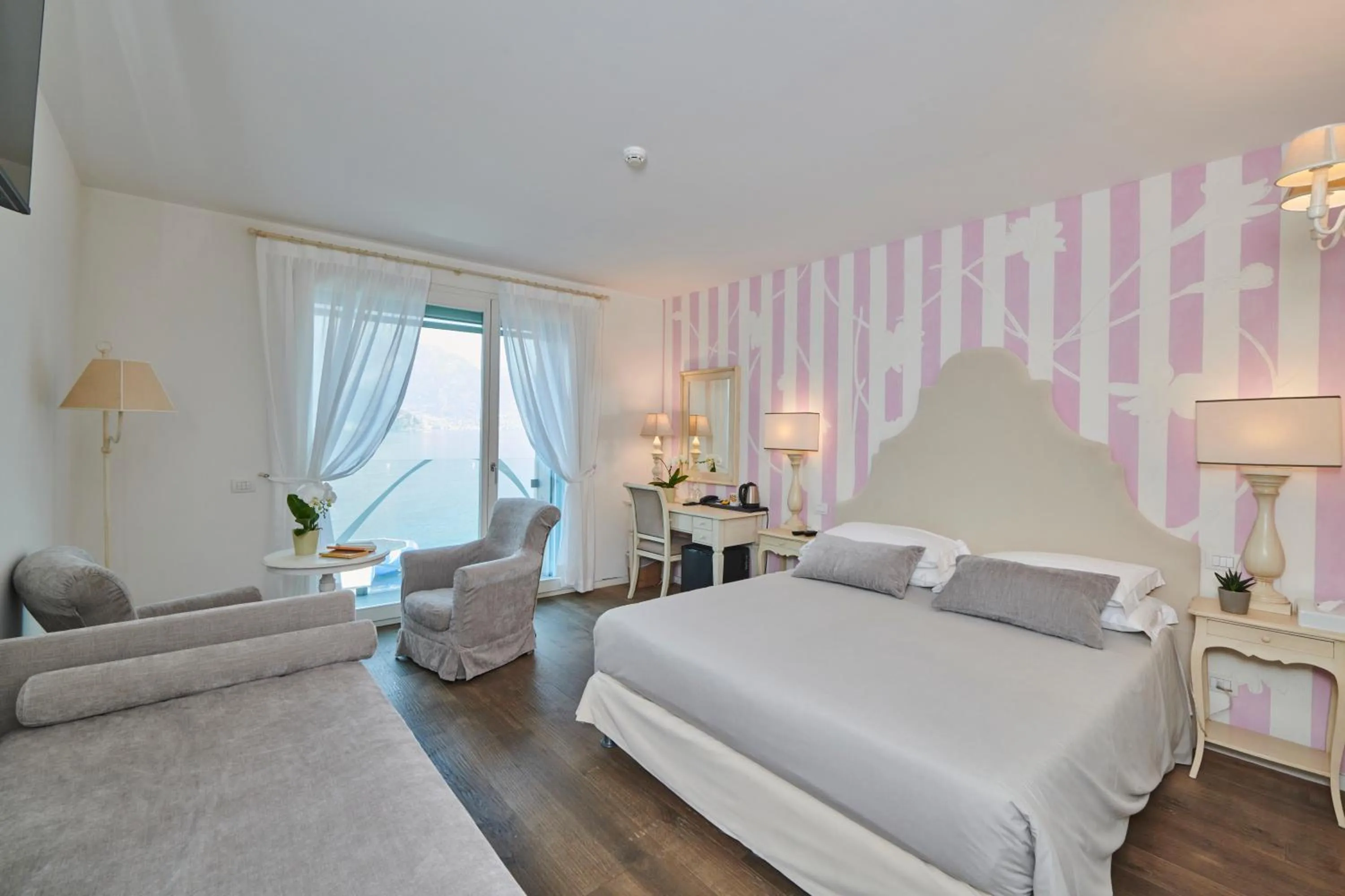 Bed in Hotel Villa Aurora