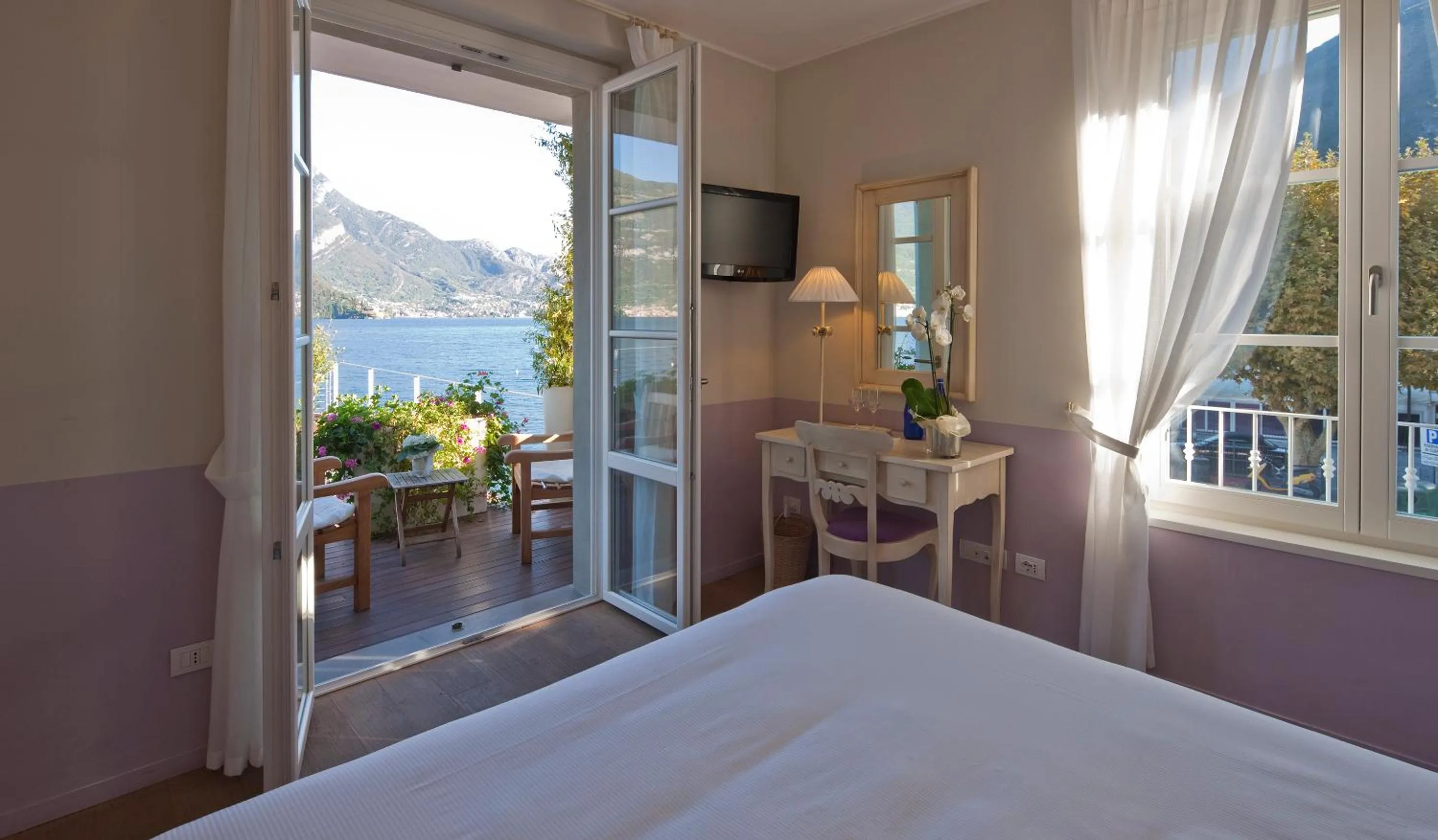 Bed in Hotel Villa Aurora