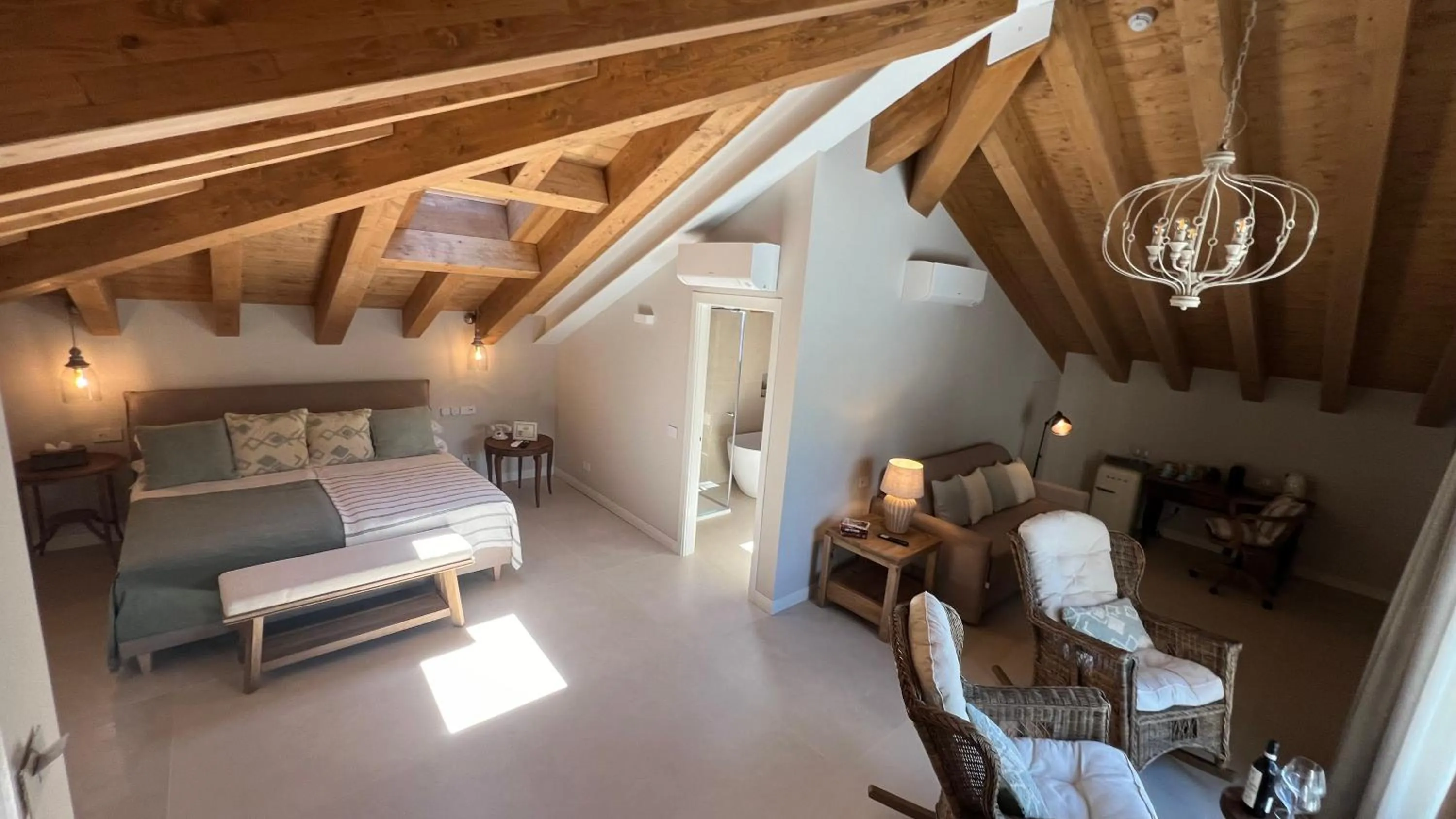 Bed in Hotel Villa Aurora