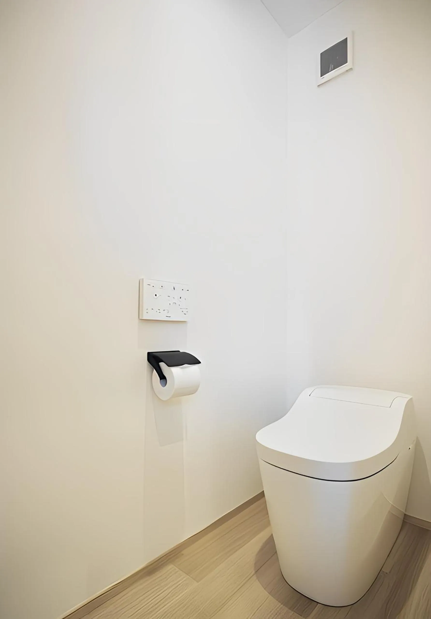 Toilet in GLANSTELLA CABIN Fujiyamanakako