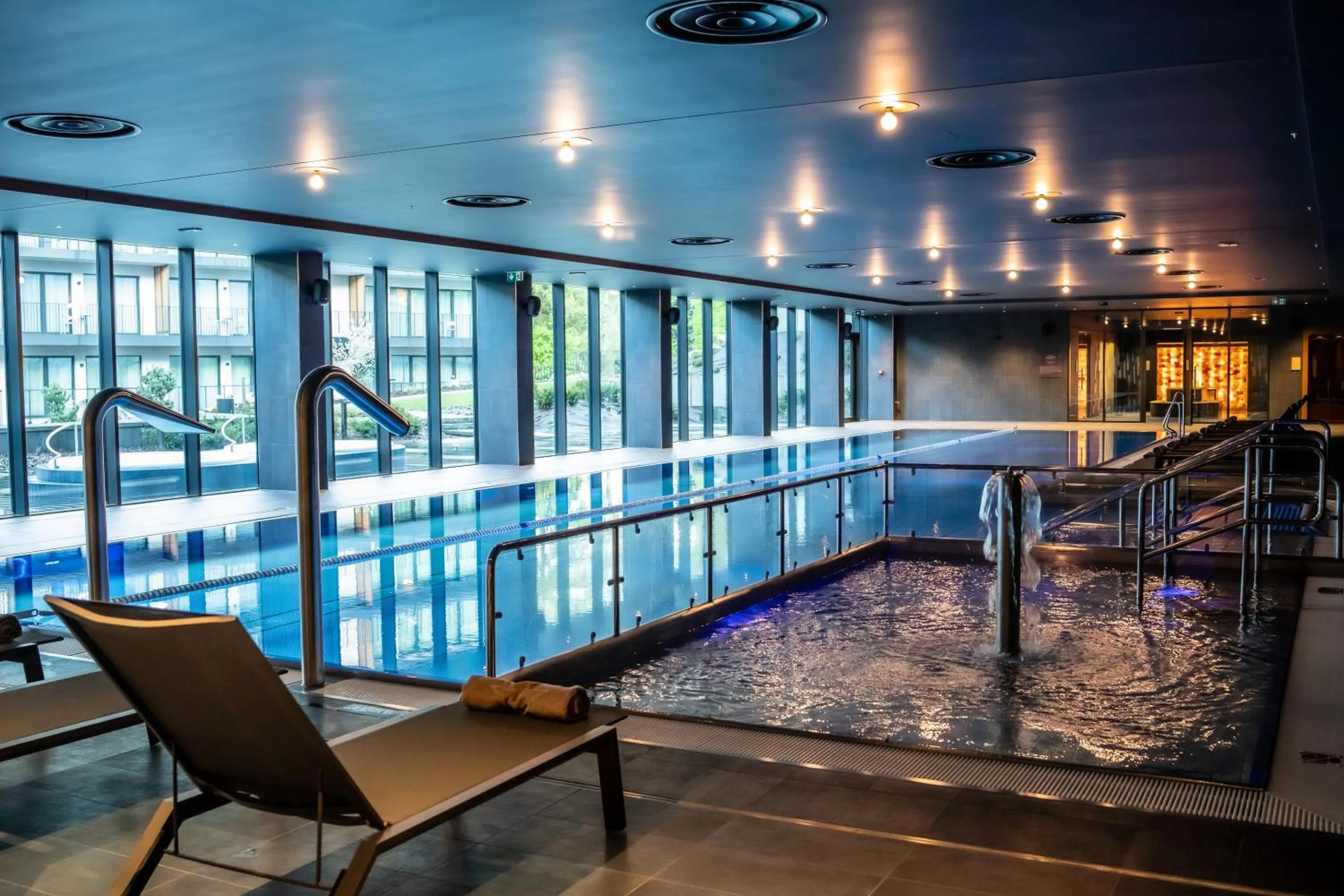 Swimming pool in BELMONTE Hotel Krynica-Zdrój