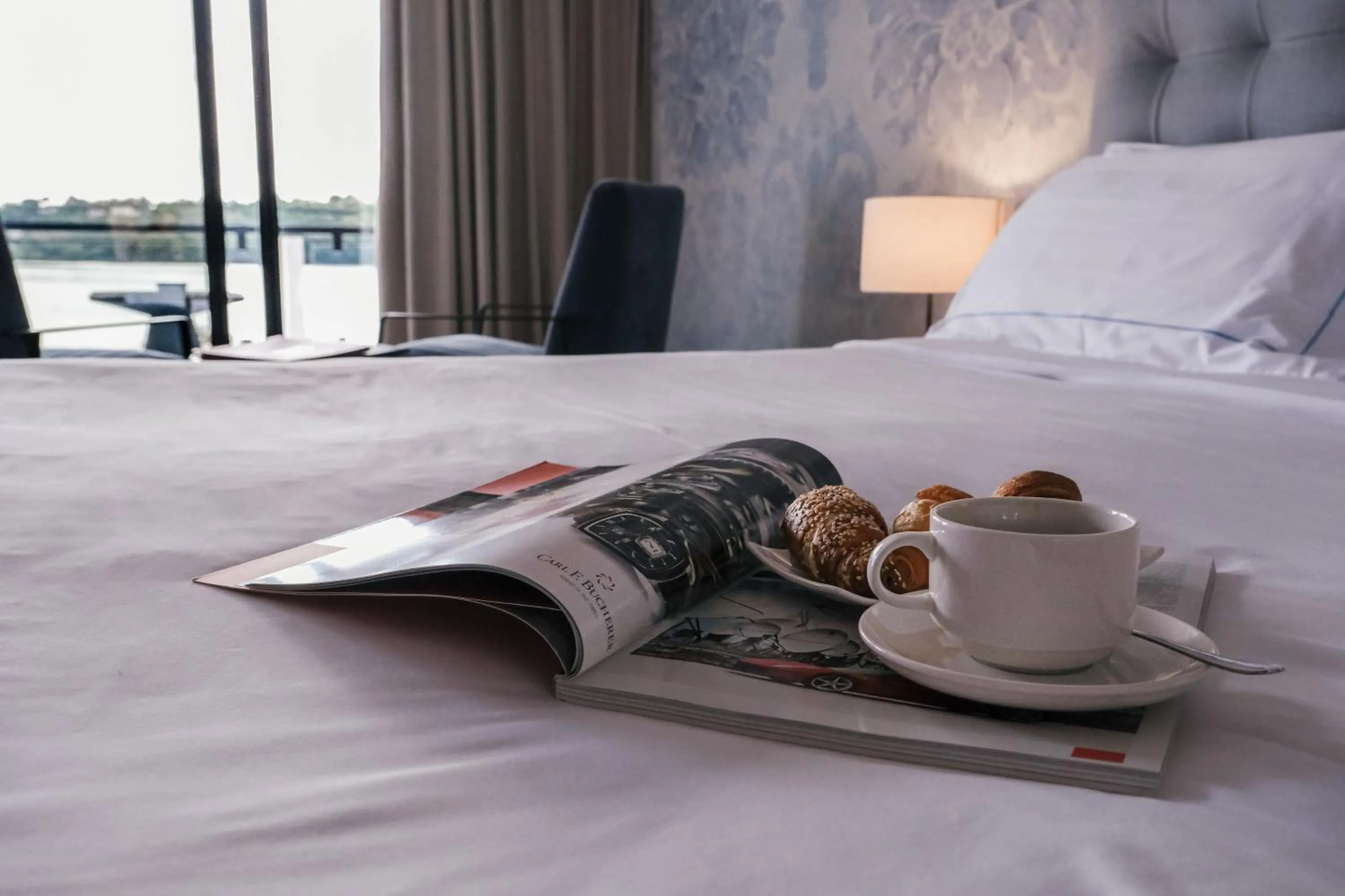 Bed in Hotel Salò du Parc