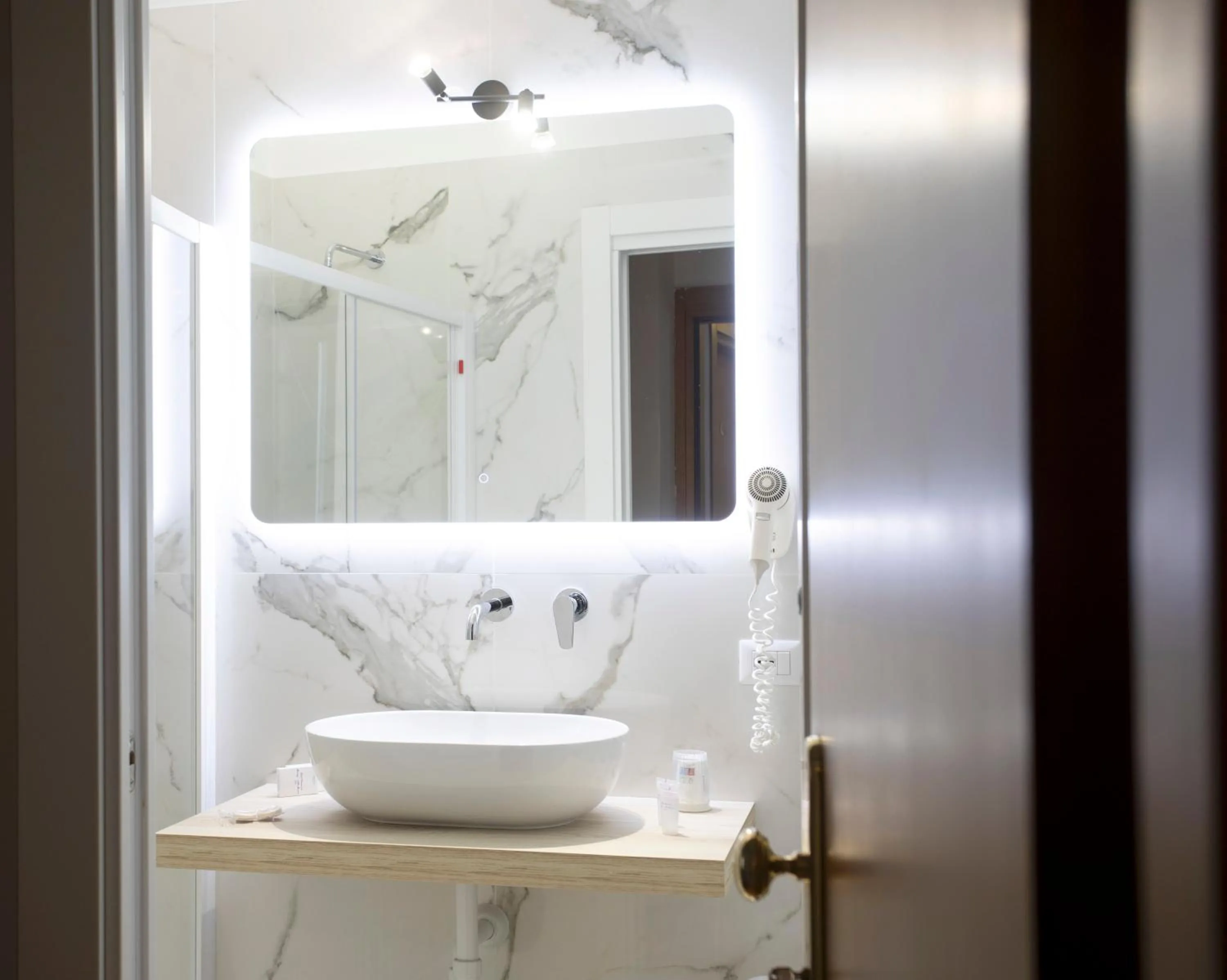 Bathroom in Primavera