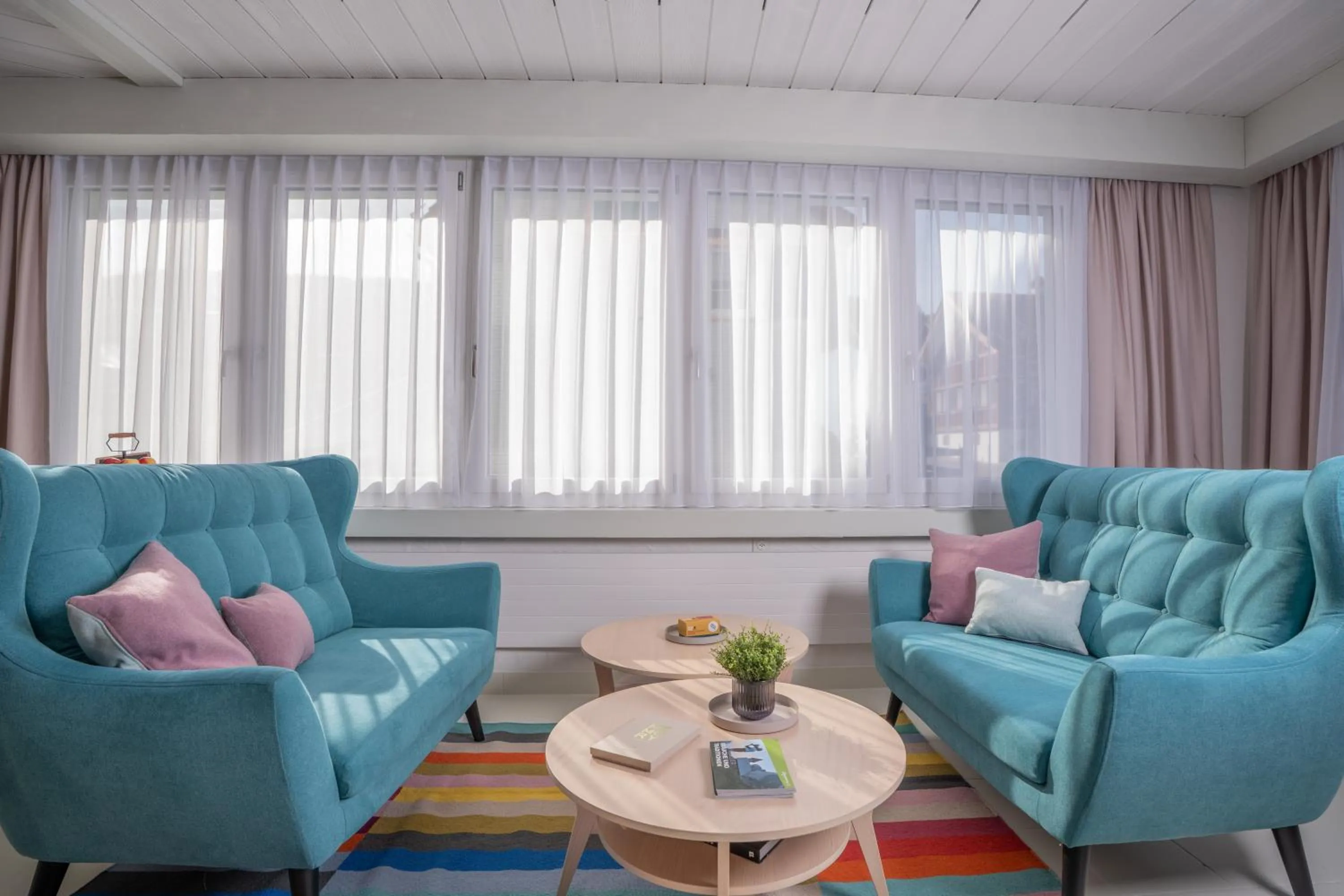 Restaurant/places to eat in Hotel B&B Stossplatz anytime and easy self Check-in