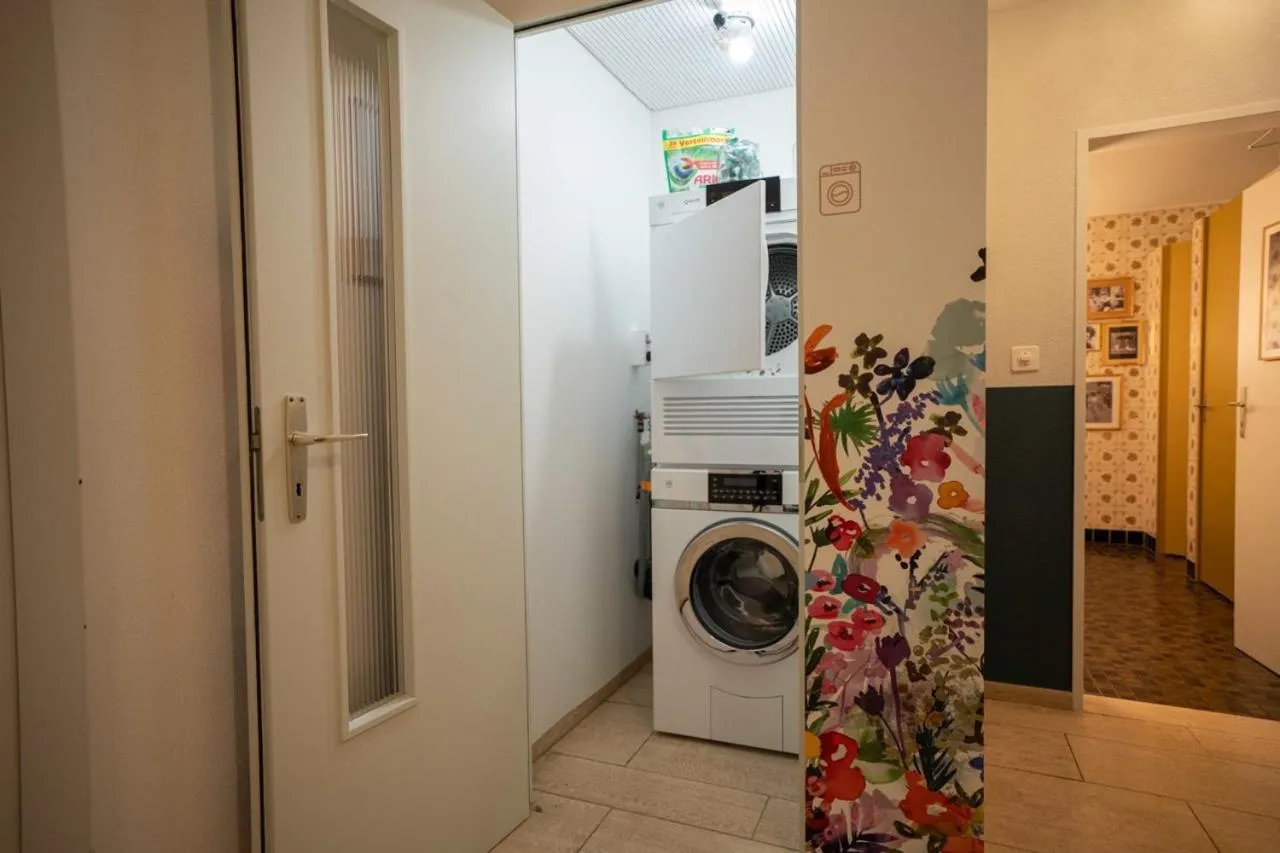 Property building in Hotel B&B Stossplatz anytime and easy self Check-in