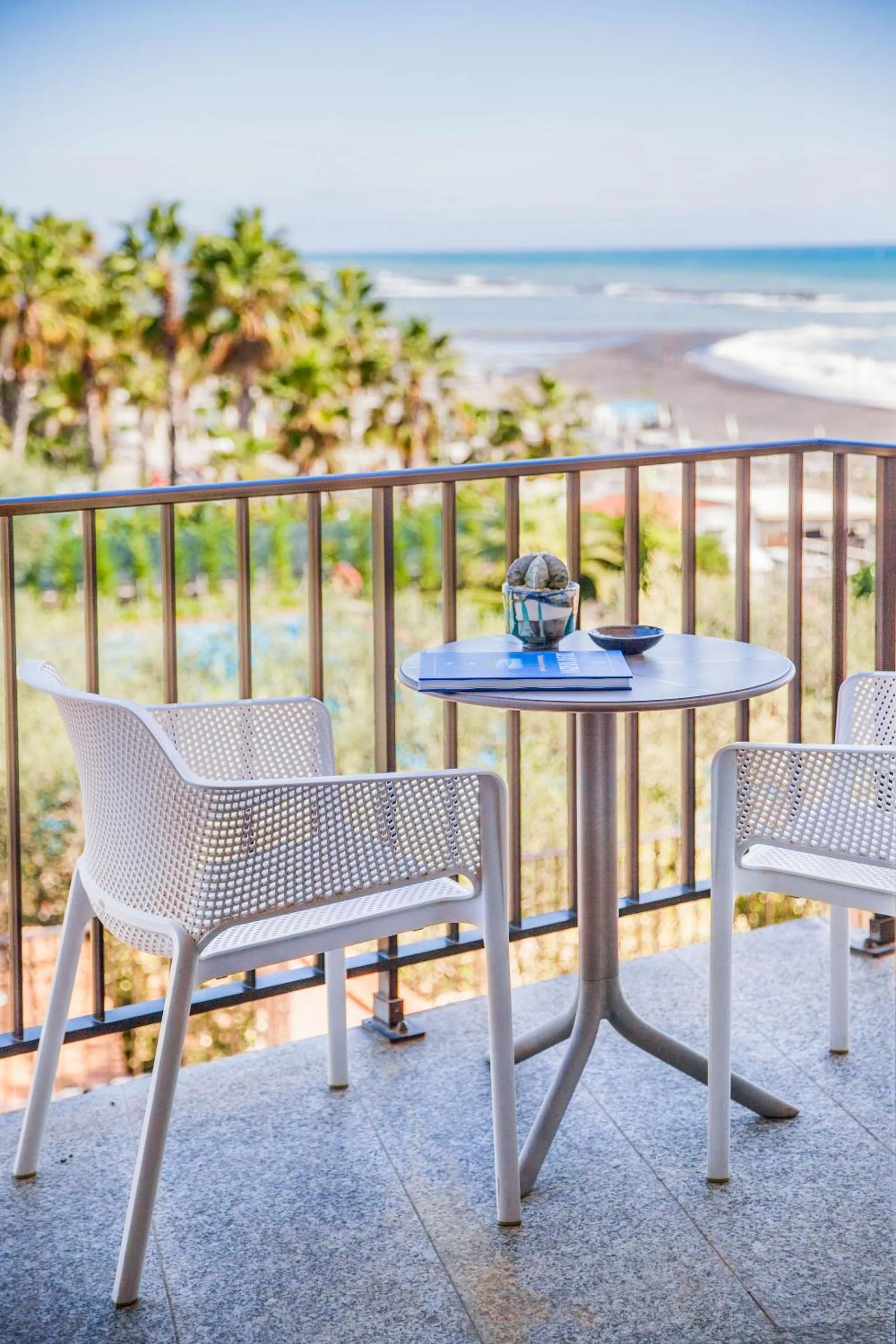 Balcony/Terrace in Grand Hotel Diana Majestic