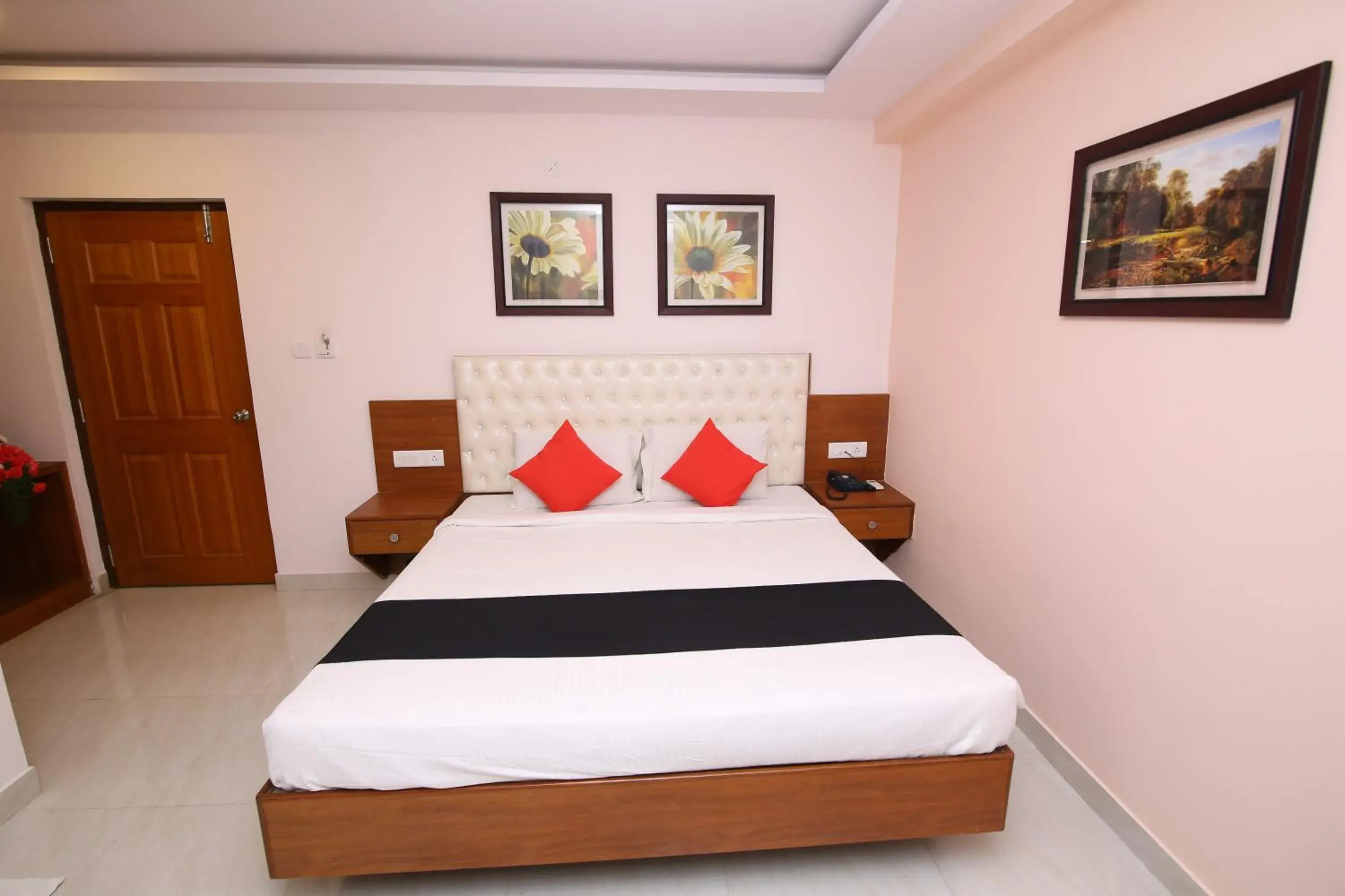 Hotel Crystal Orchid Hotel Crystal Orchid