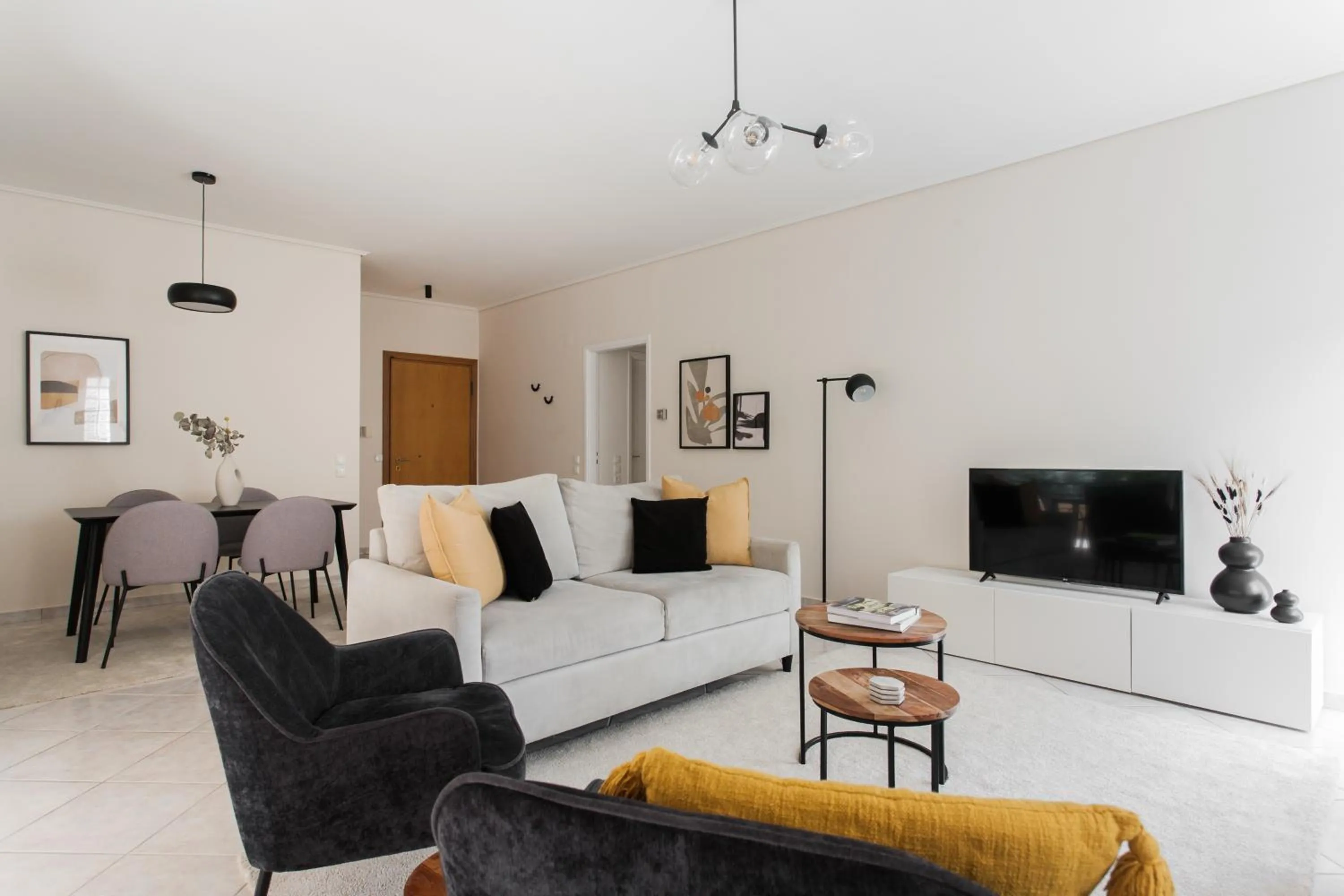 Top-Class 2BR Apartment in Marousi by UPSTREET