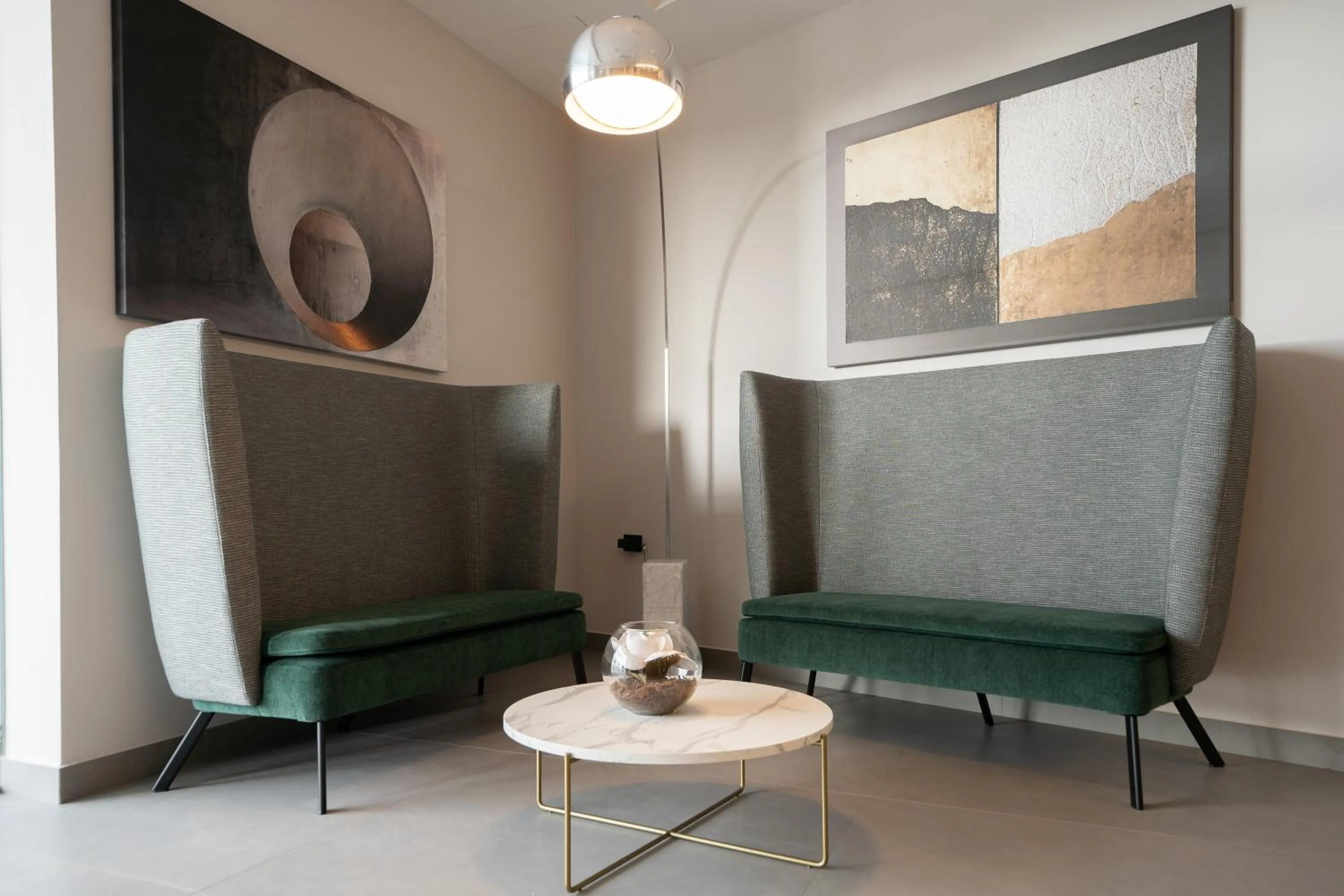 Lobby or reception in Building Hotel