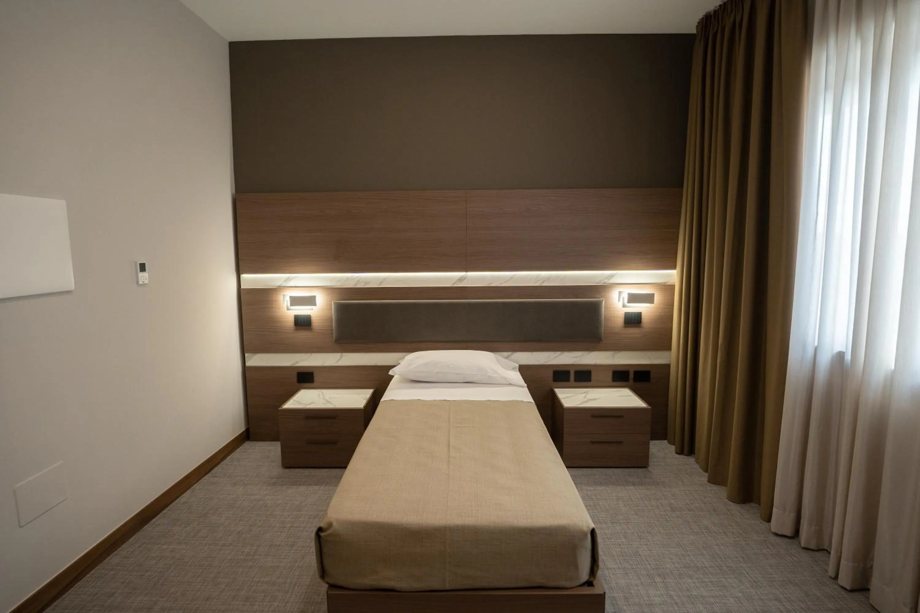 Photo of the whole room, Bed in Building Hotel