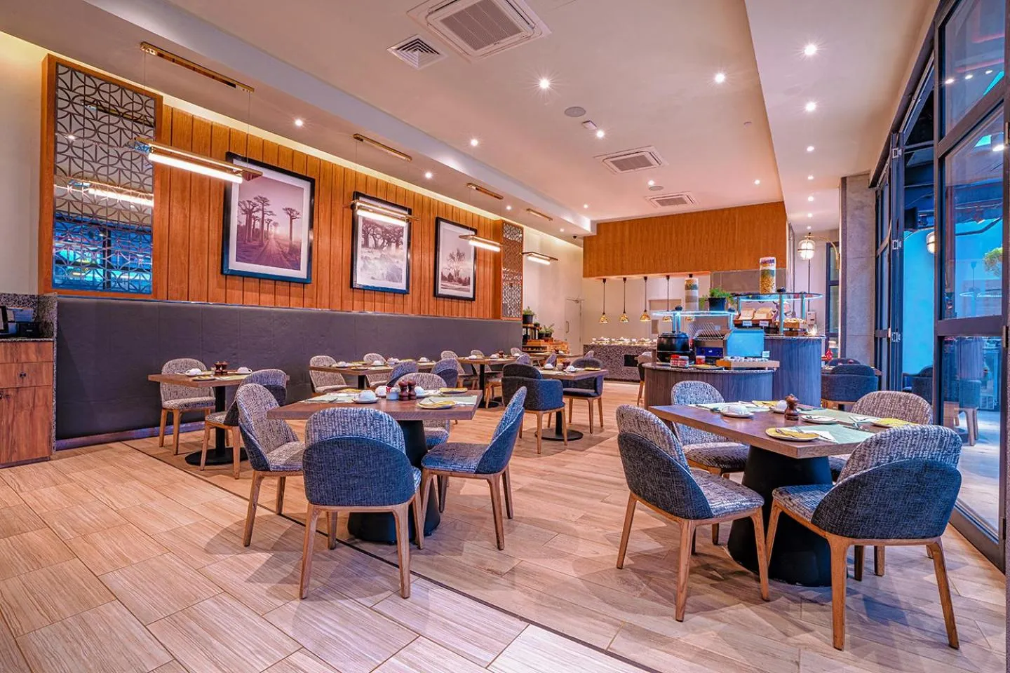 Lounge or bar in Somerset Westview Nairobi