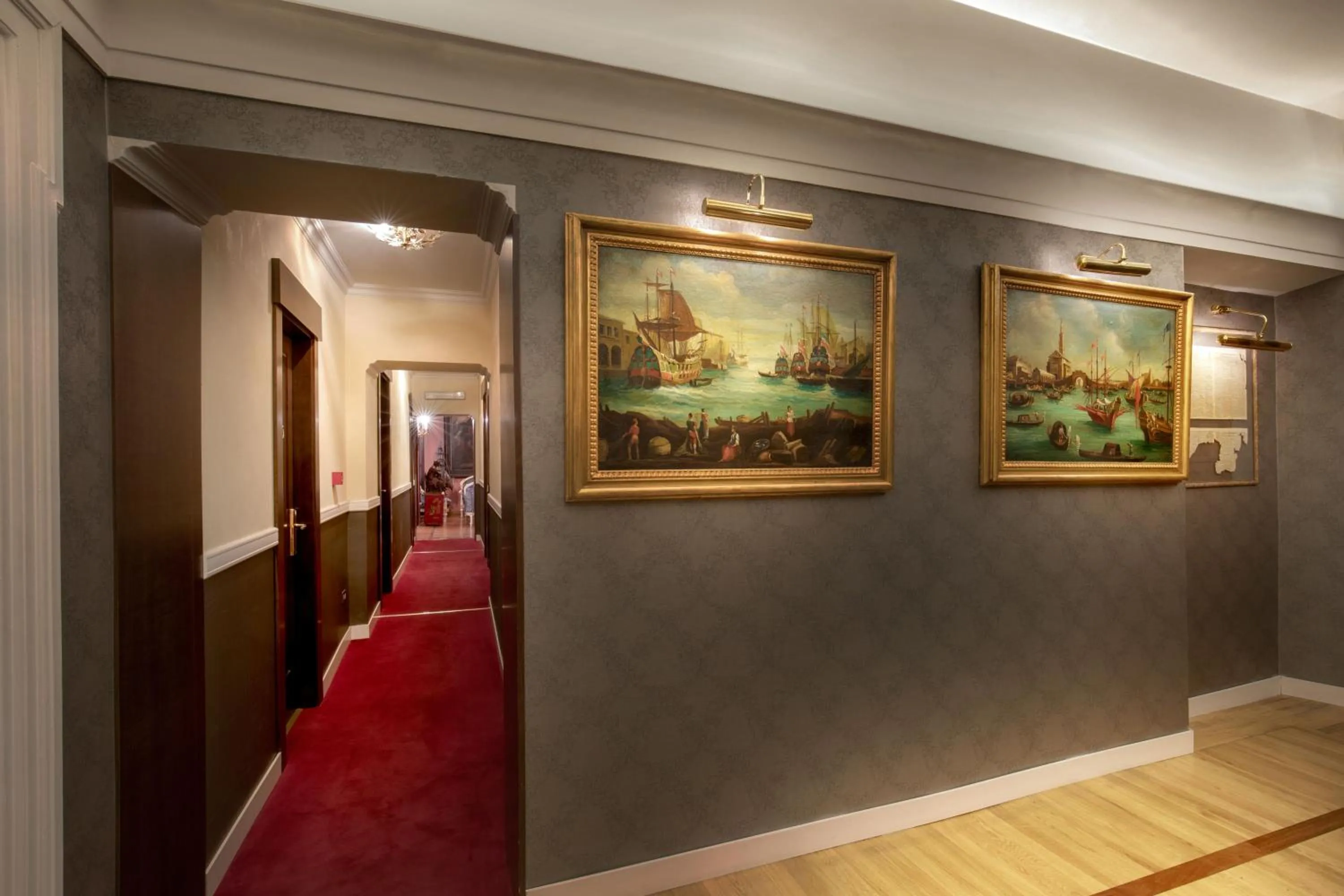 Property building in Residenza Frattina