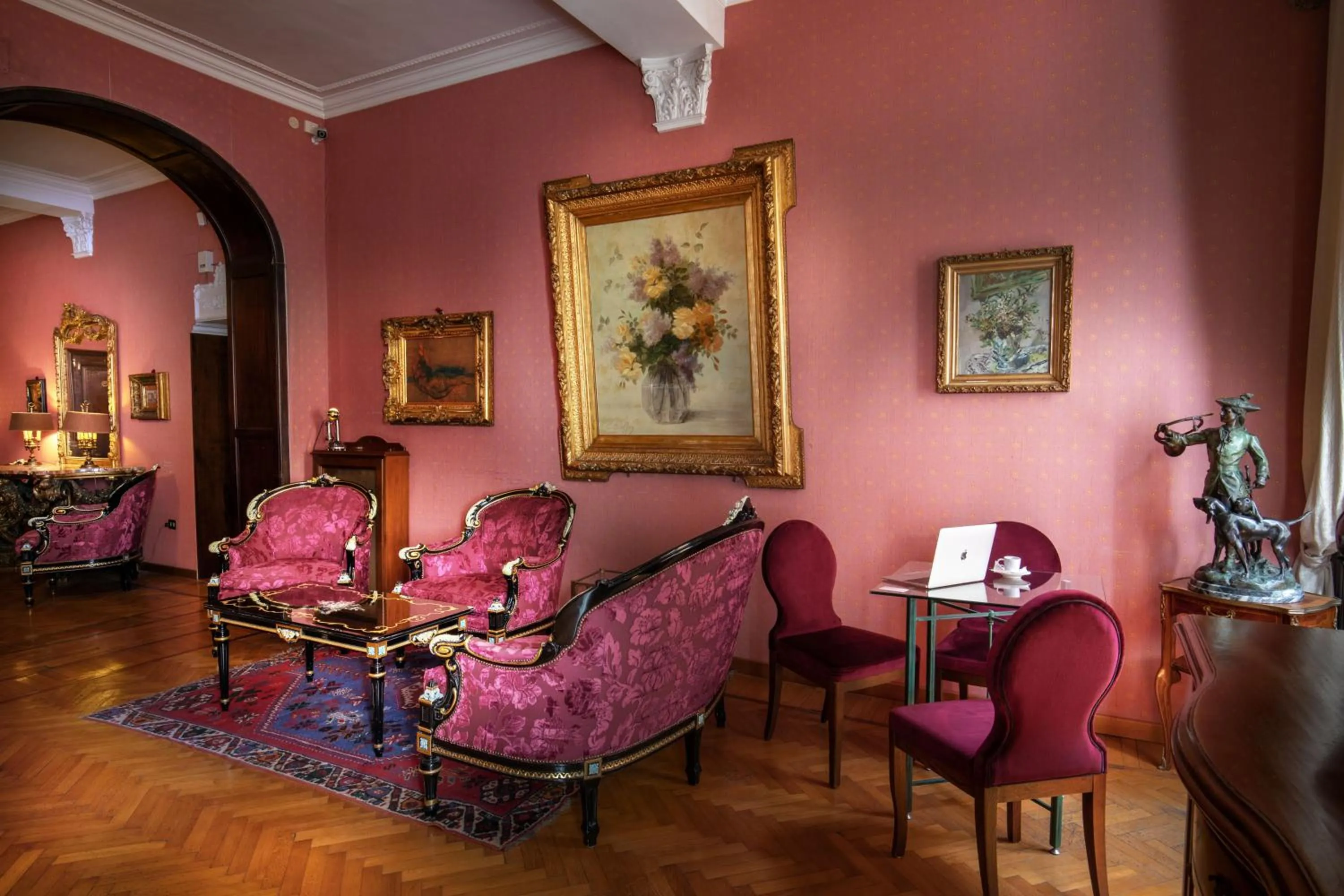 Property building in Residenza Frattina