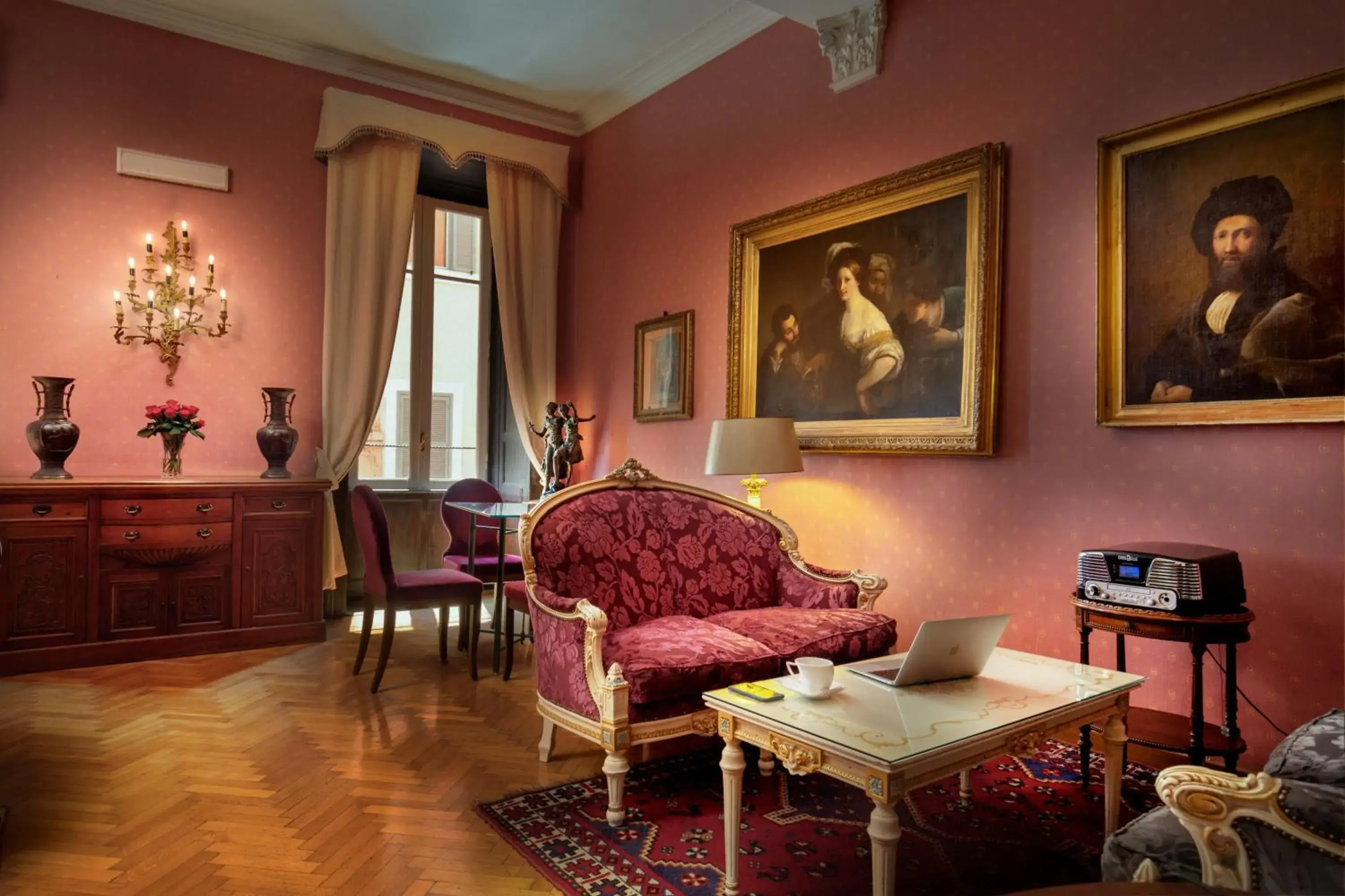 Property building in Residenza Frattina Property building in Residenza Frattina