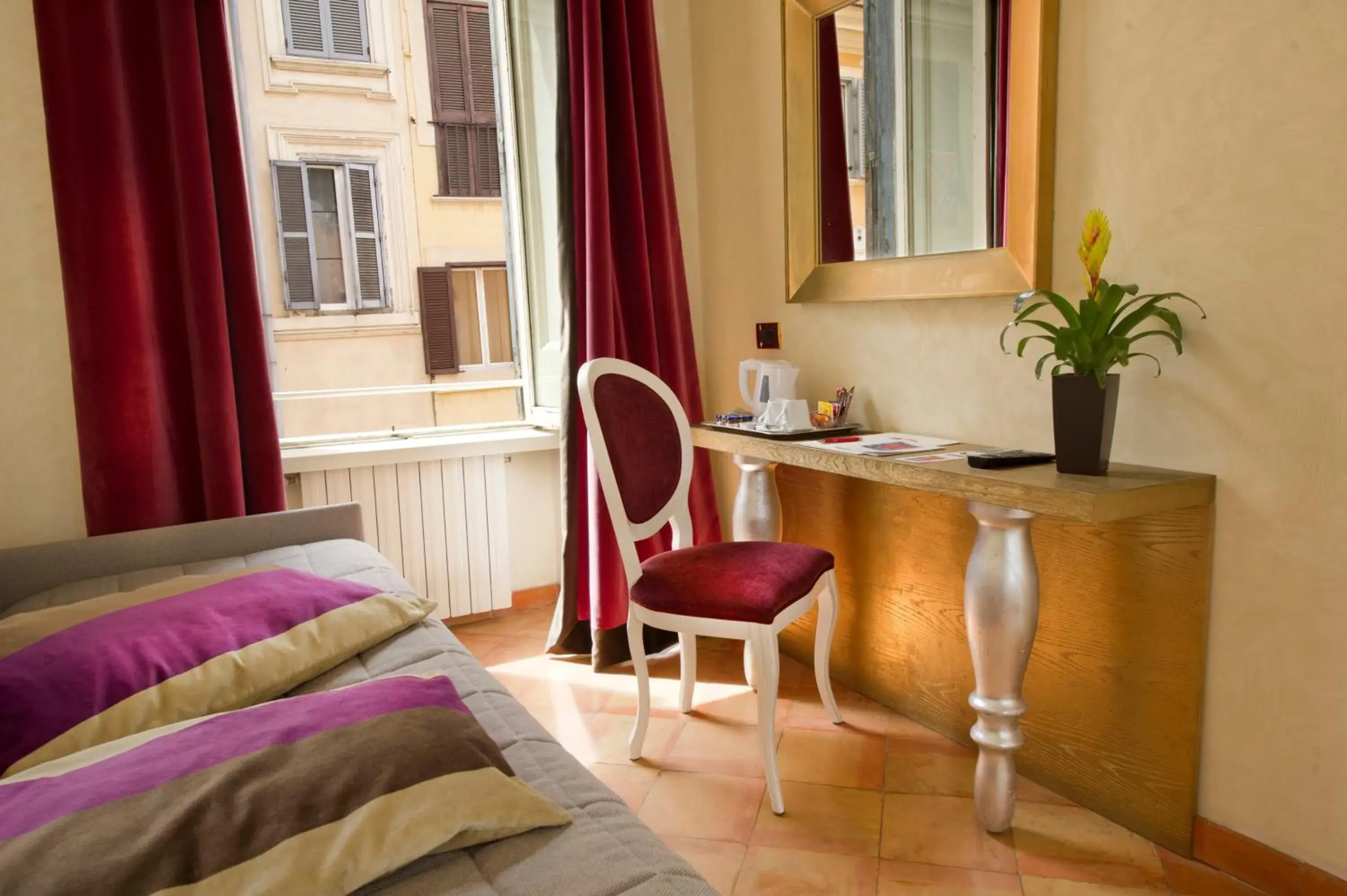 Seating area, Bed in Residenza Frattina Seating area, Bed in Residenza Frattina