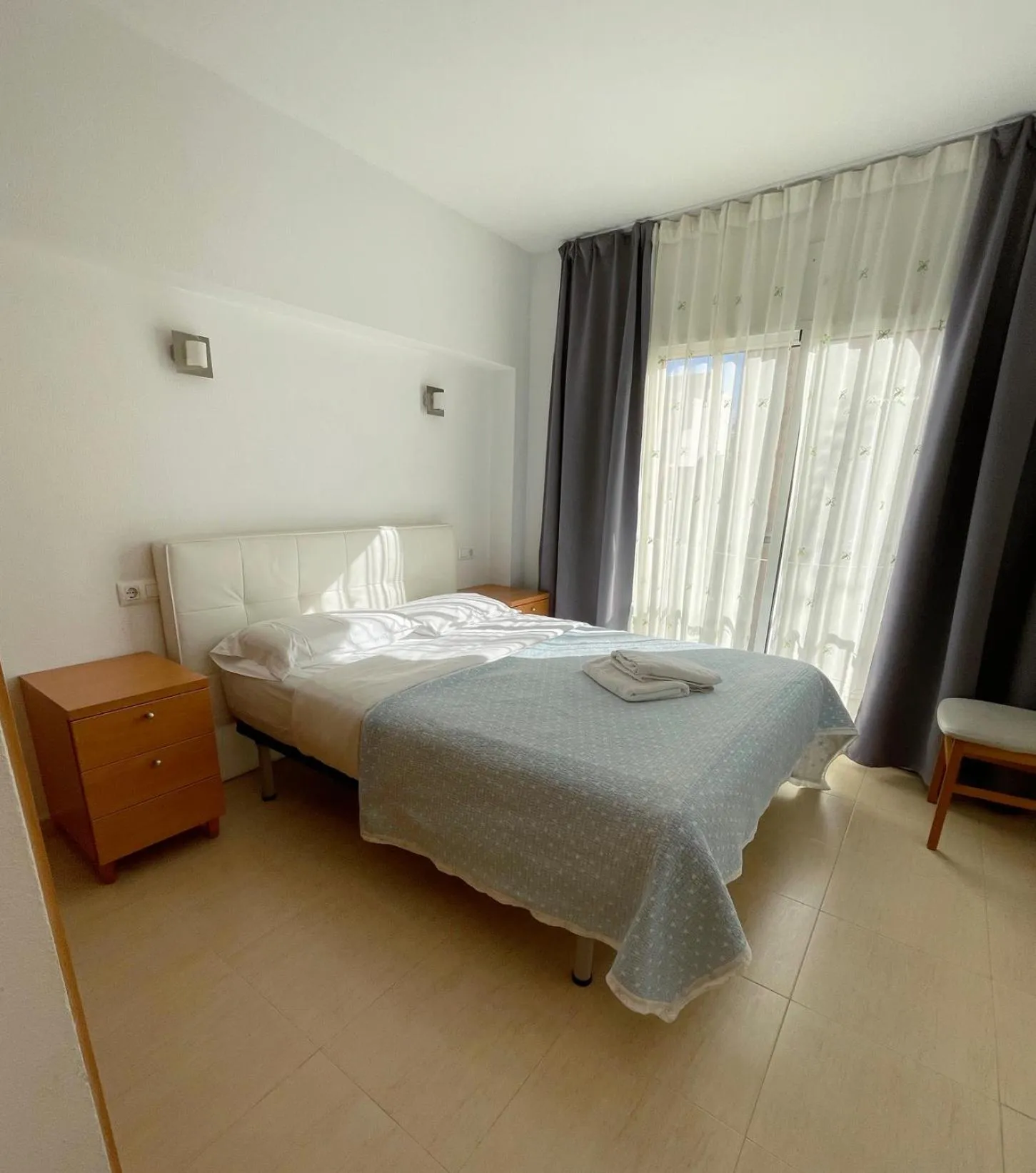 Bed in Royal Inn Aparthotel