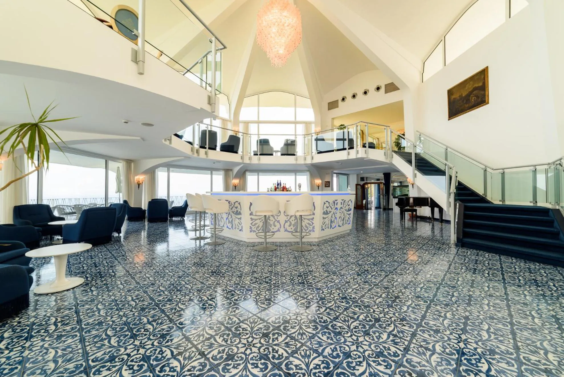 Lounge or bar in Grand Hotel Excelsior