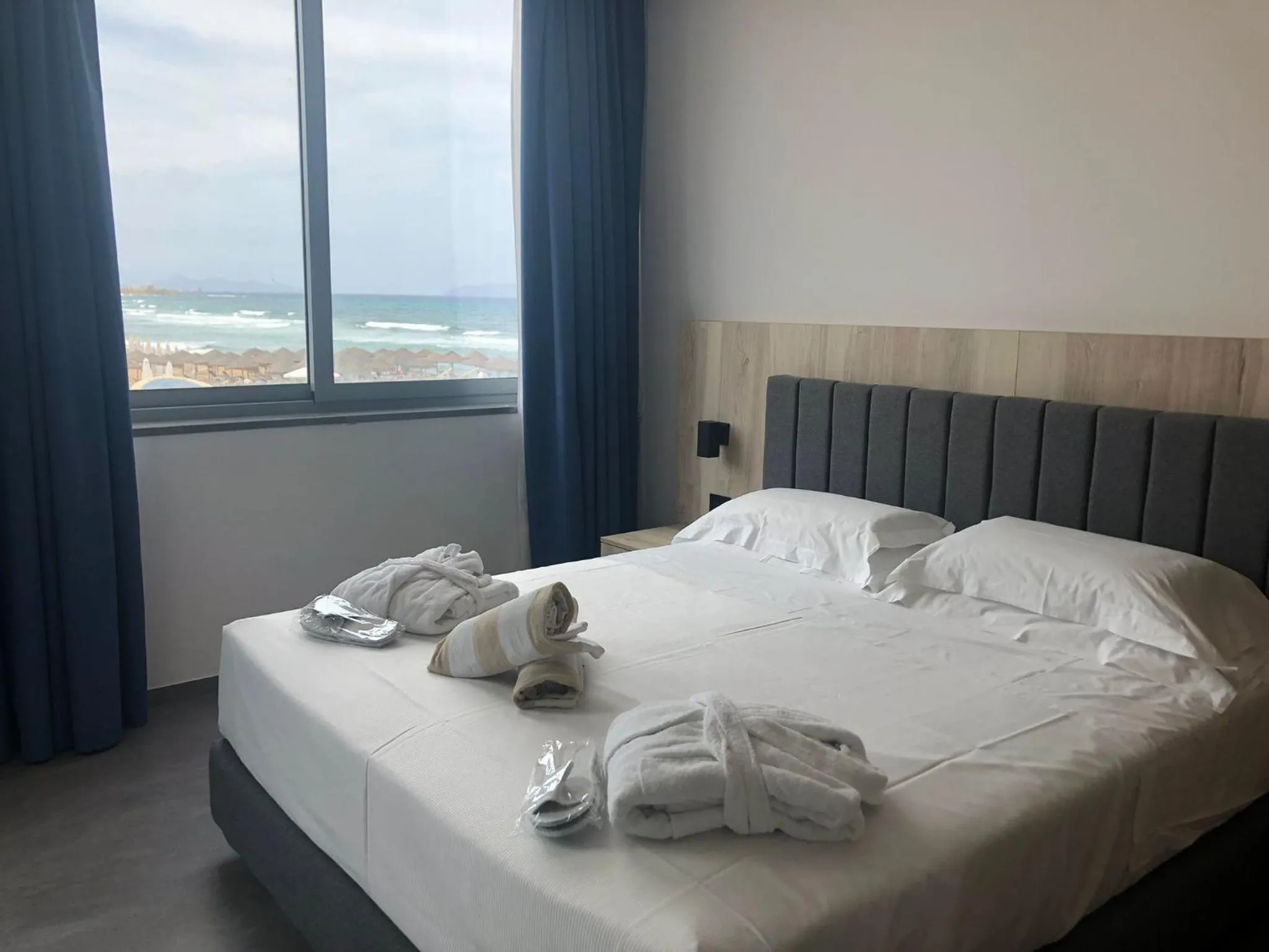 Bed in Baia dei Mulini Resort & Spa