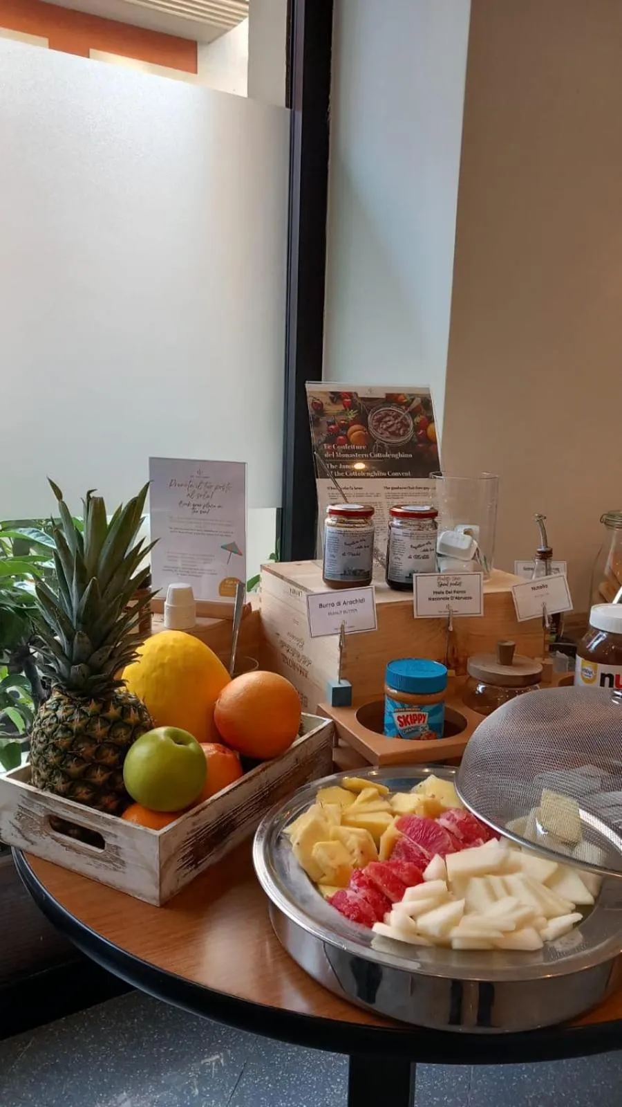 Restaurant/places to eat in Phi Hotel Ambra