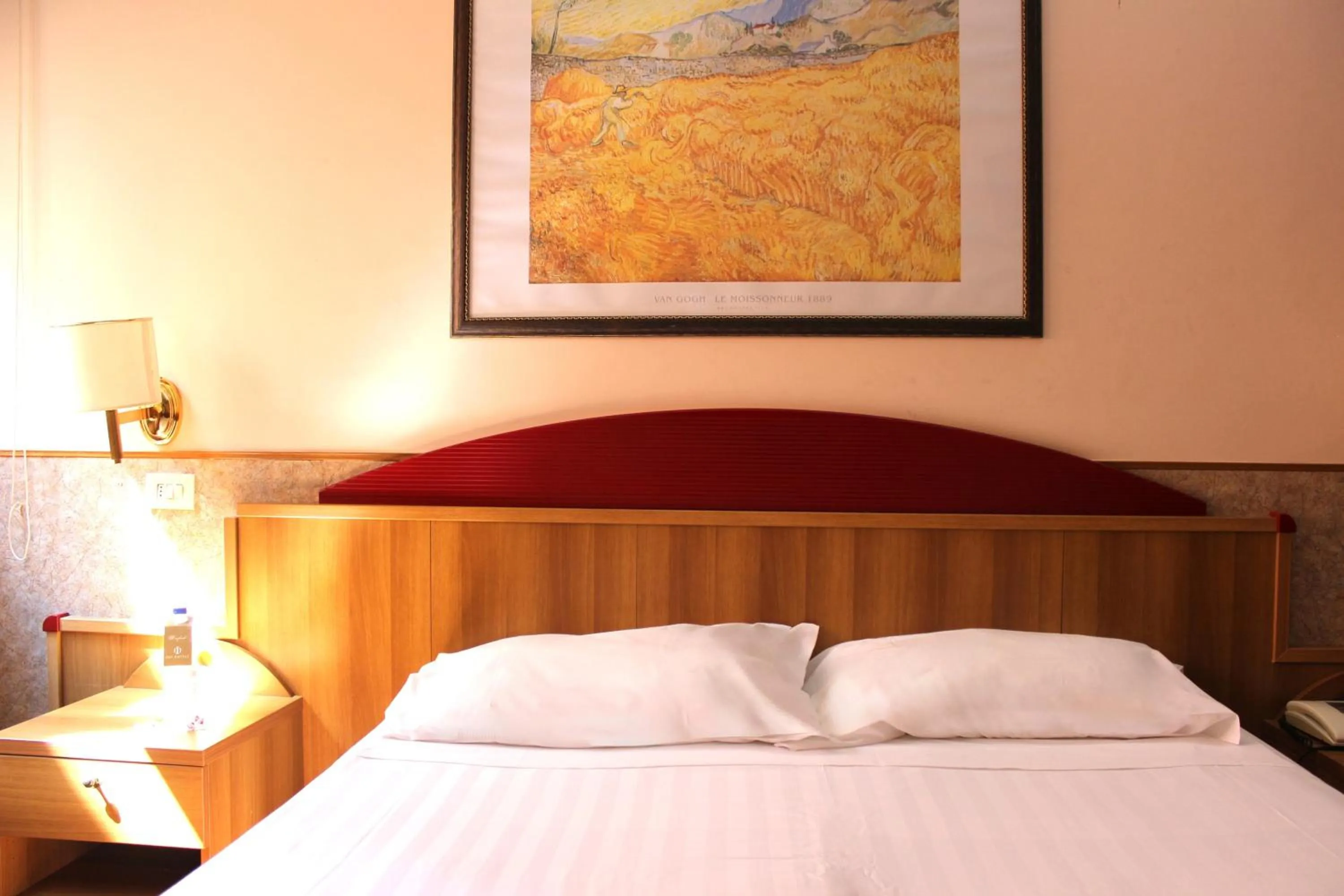 Bed in Phi Hotel Ambra