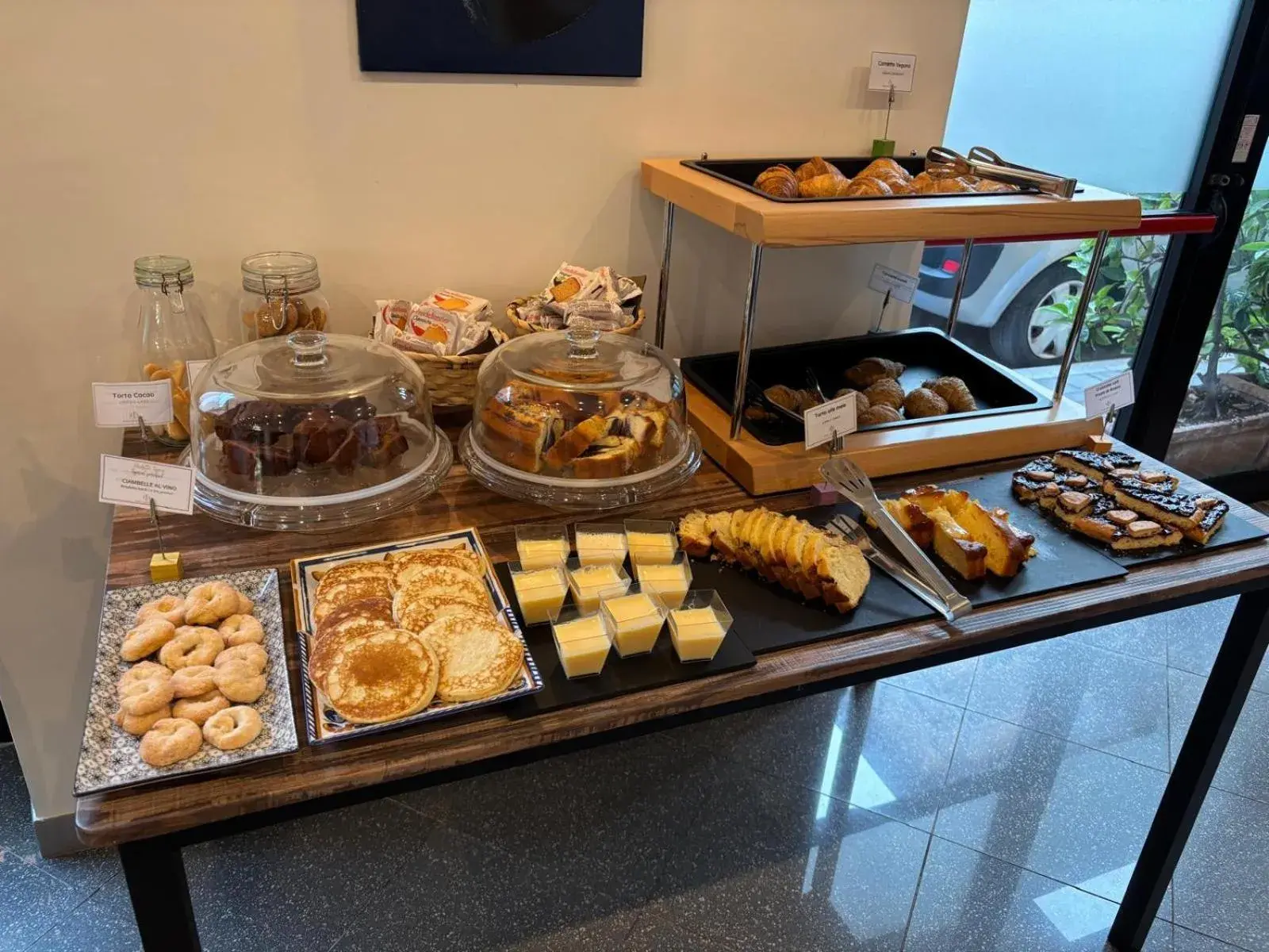 Restaurant/places to eat in Phi Hotel Ambra Restaurant/places to eat in Phi Hotel Ambra