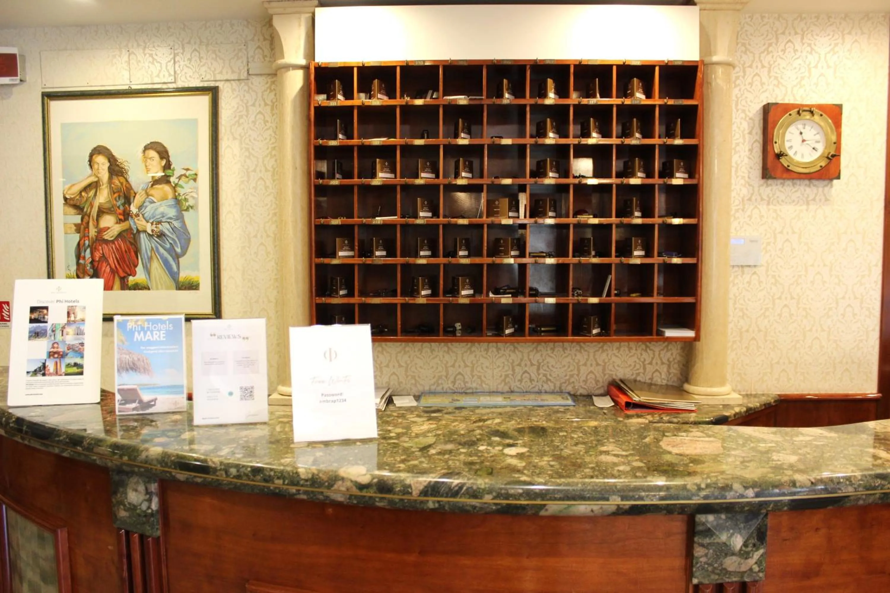 Lobby or reception in Phi Hotel Ambra