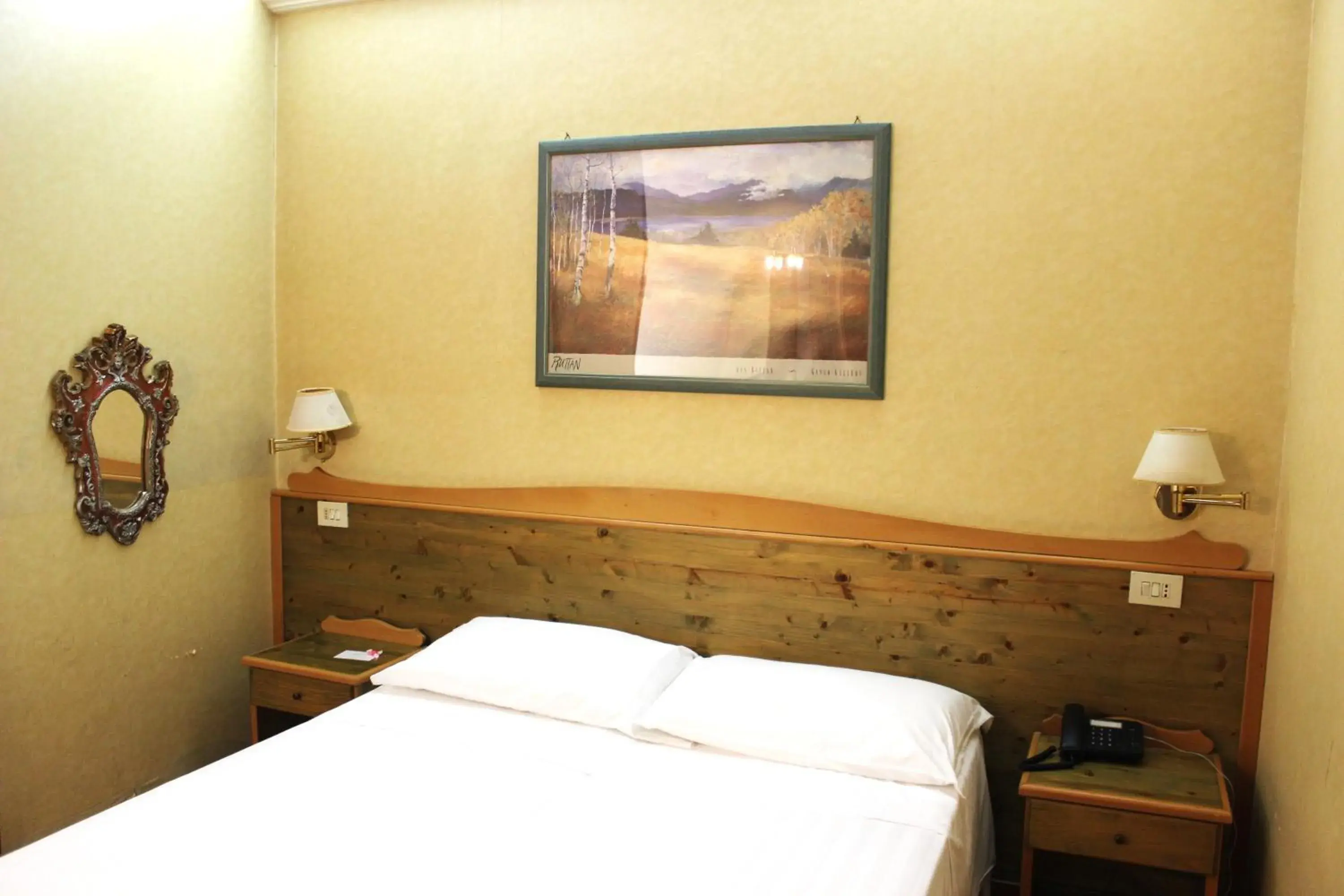 Bedroom, Bed in Phi Hotel Ambra Bedroom, Bed in Phi Hotel Ambra