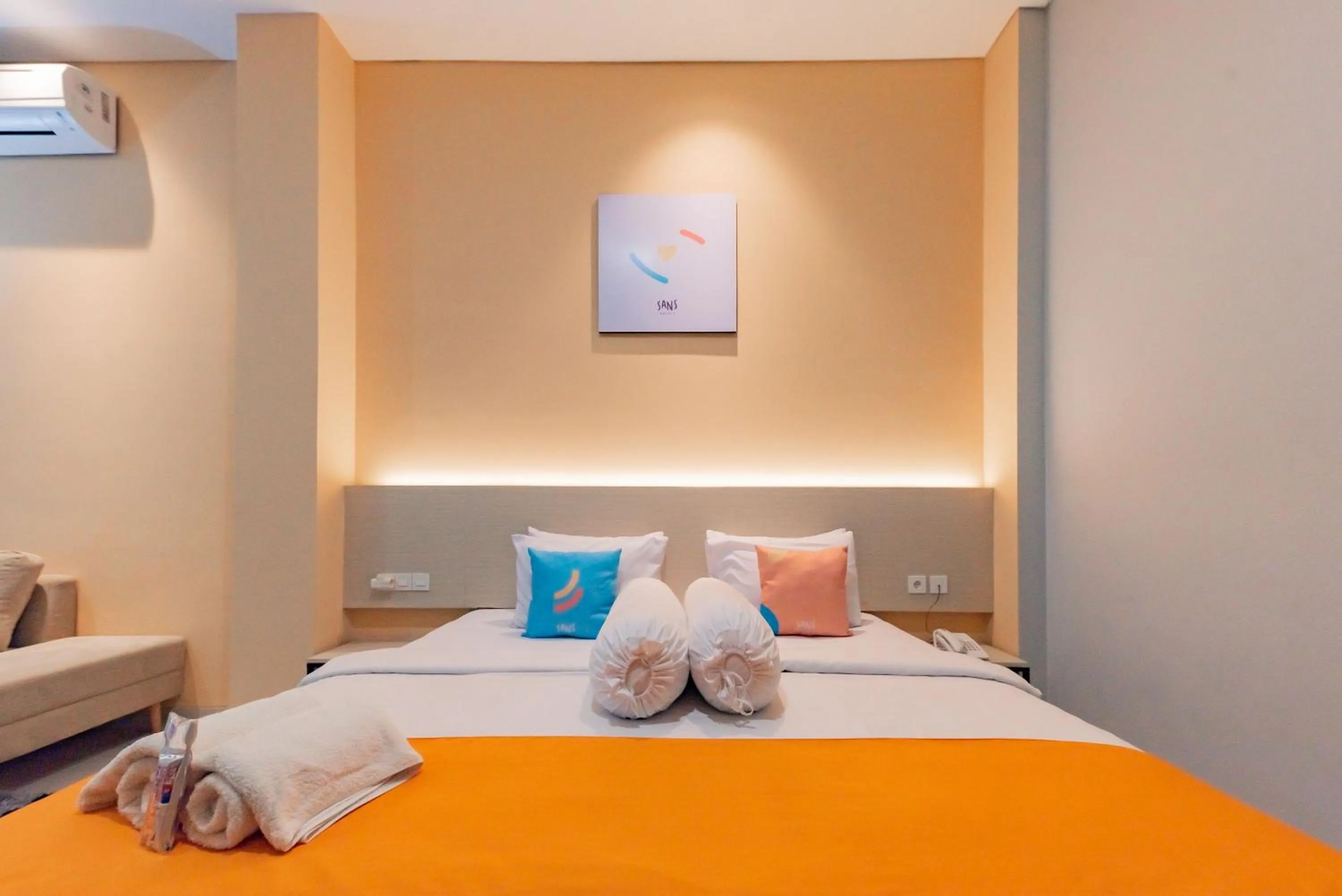 Bedroom, Bed in Sans Hotel Alexander Bandung