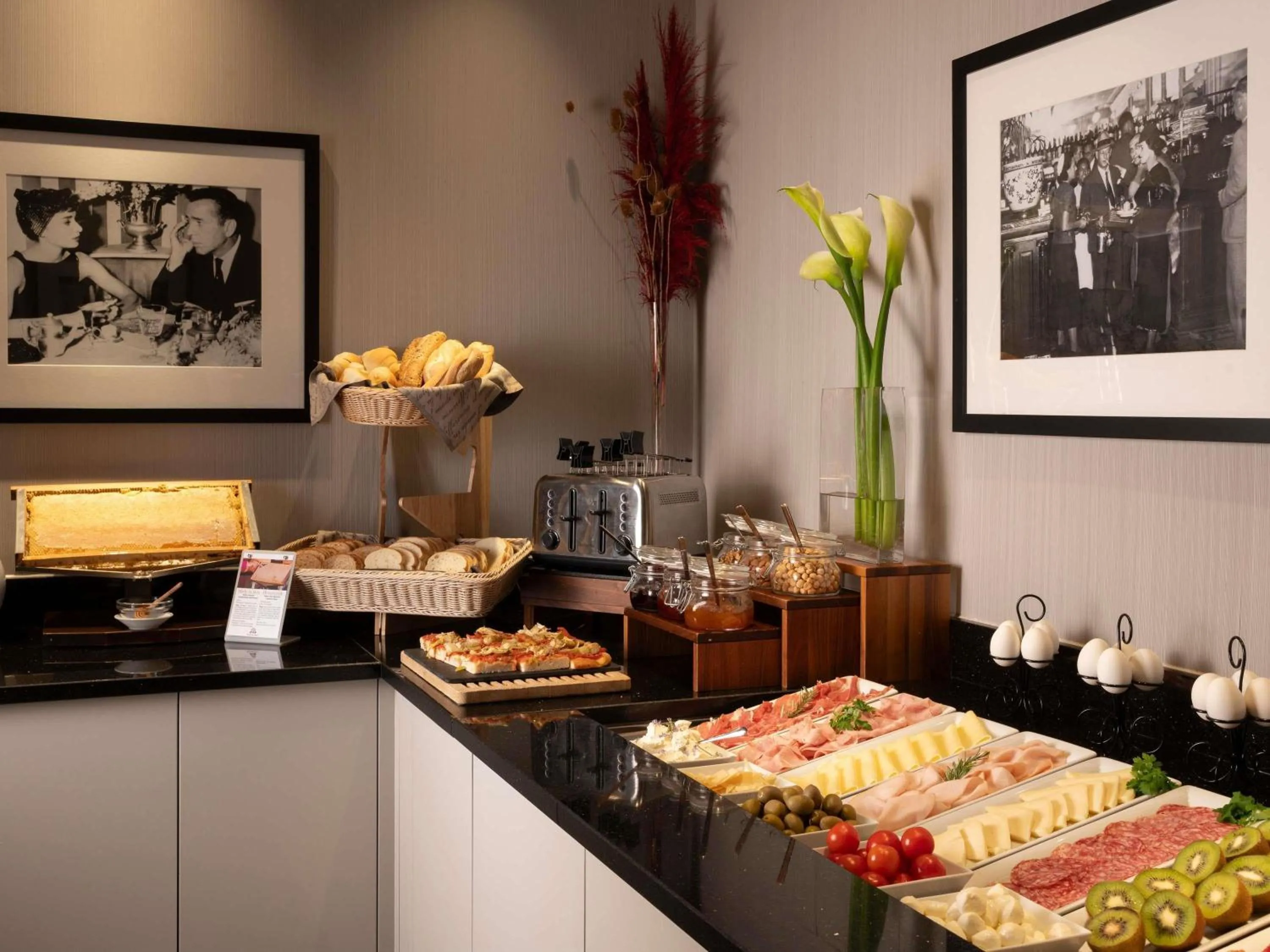 Breakfast in Cerretani Hotel Firenze - MGallery Collection