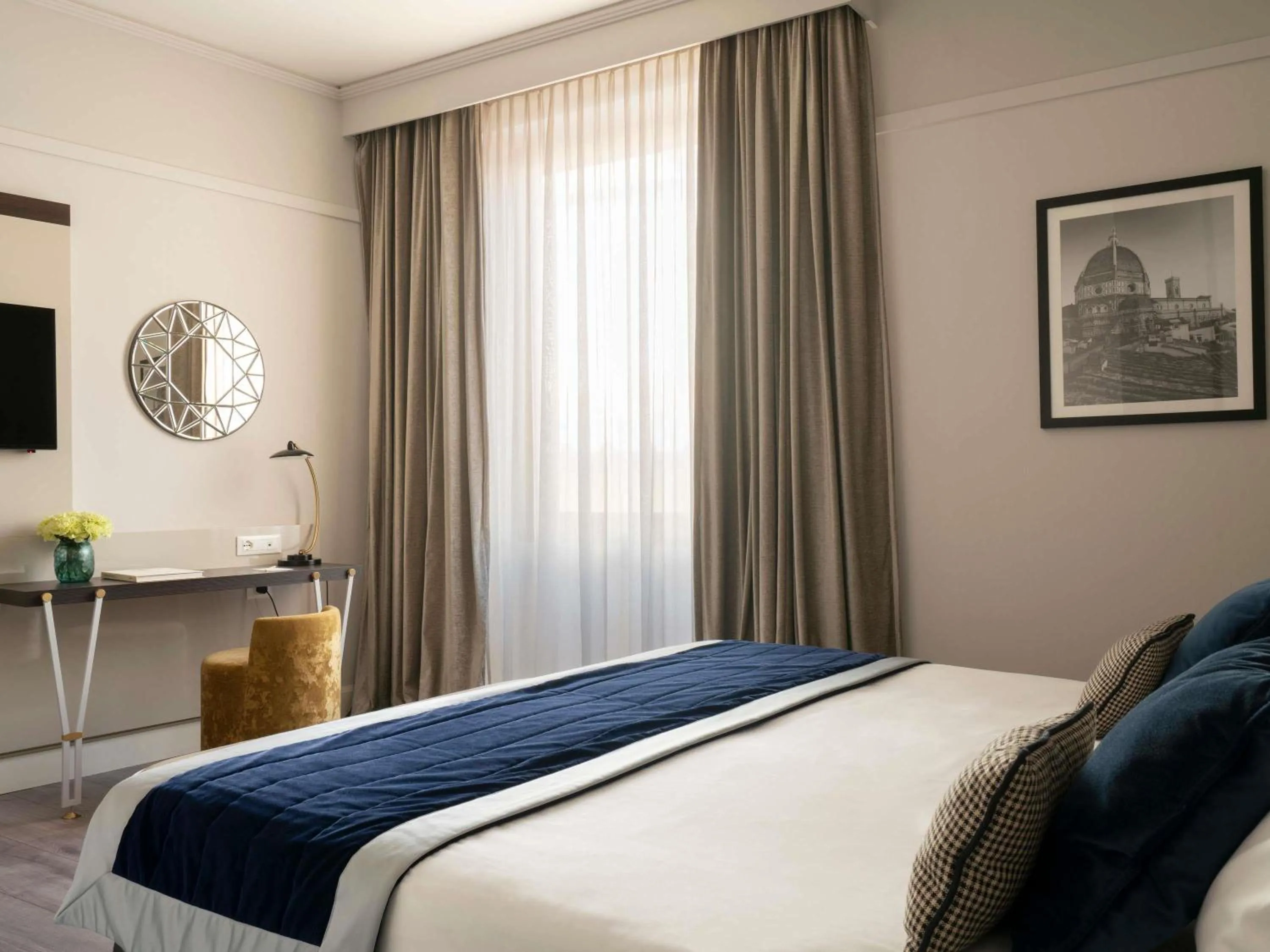 Bedroom, Bed in Cerretani Hotel Firenze - MGallery Collection