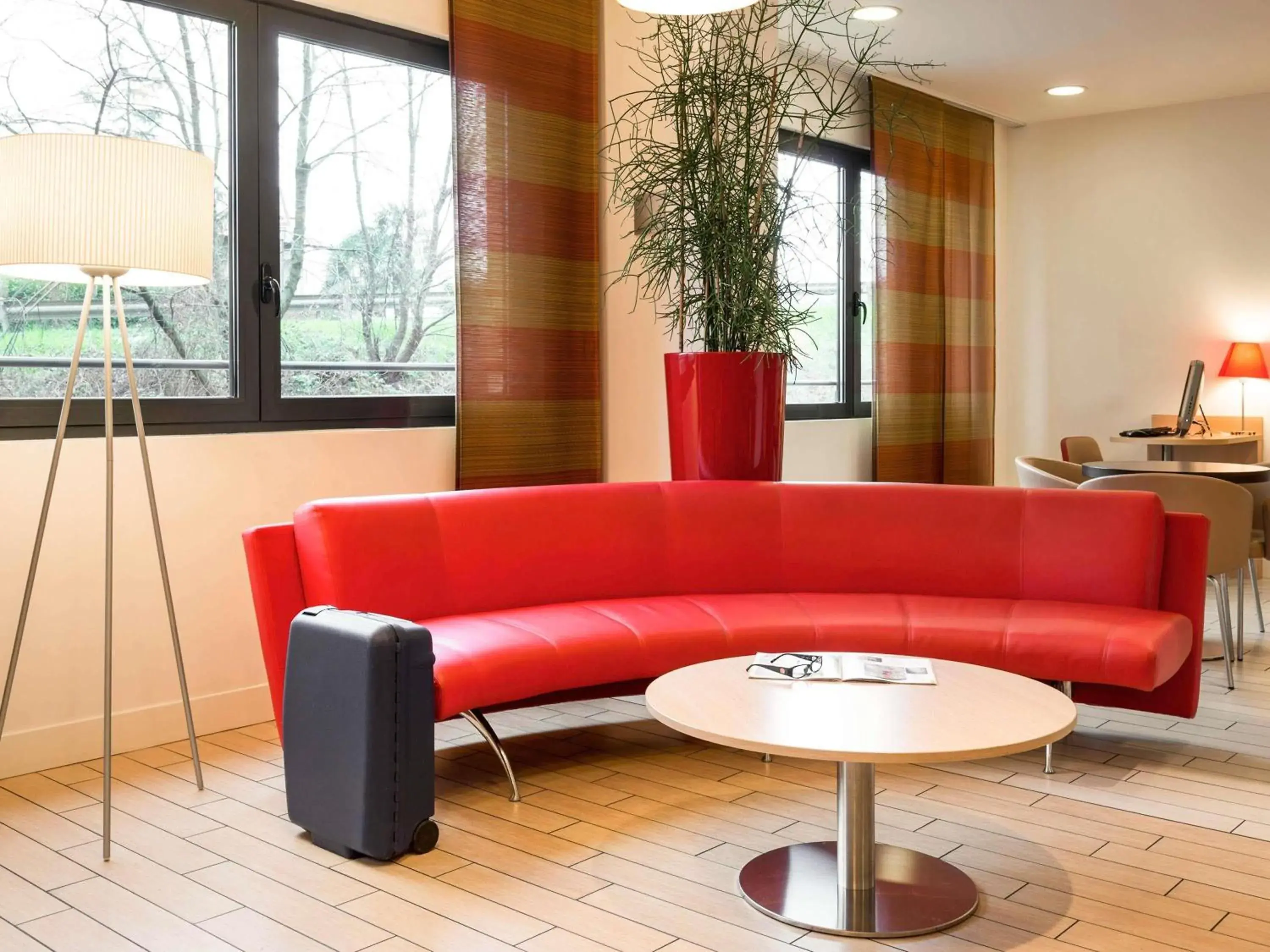 Property building in Hotel Ibis Milano Malpensa Property building in Hotel Ibis Milano Malpensa