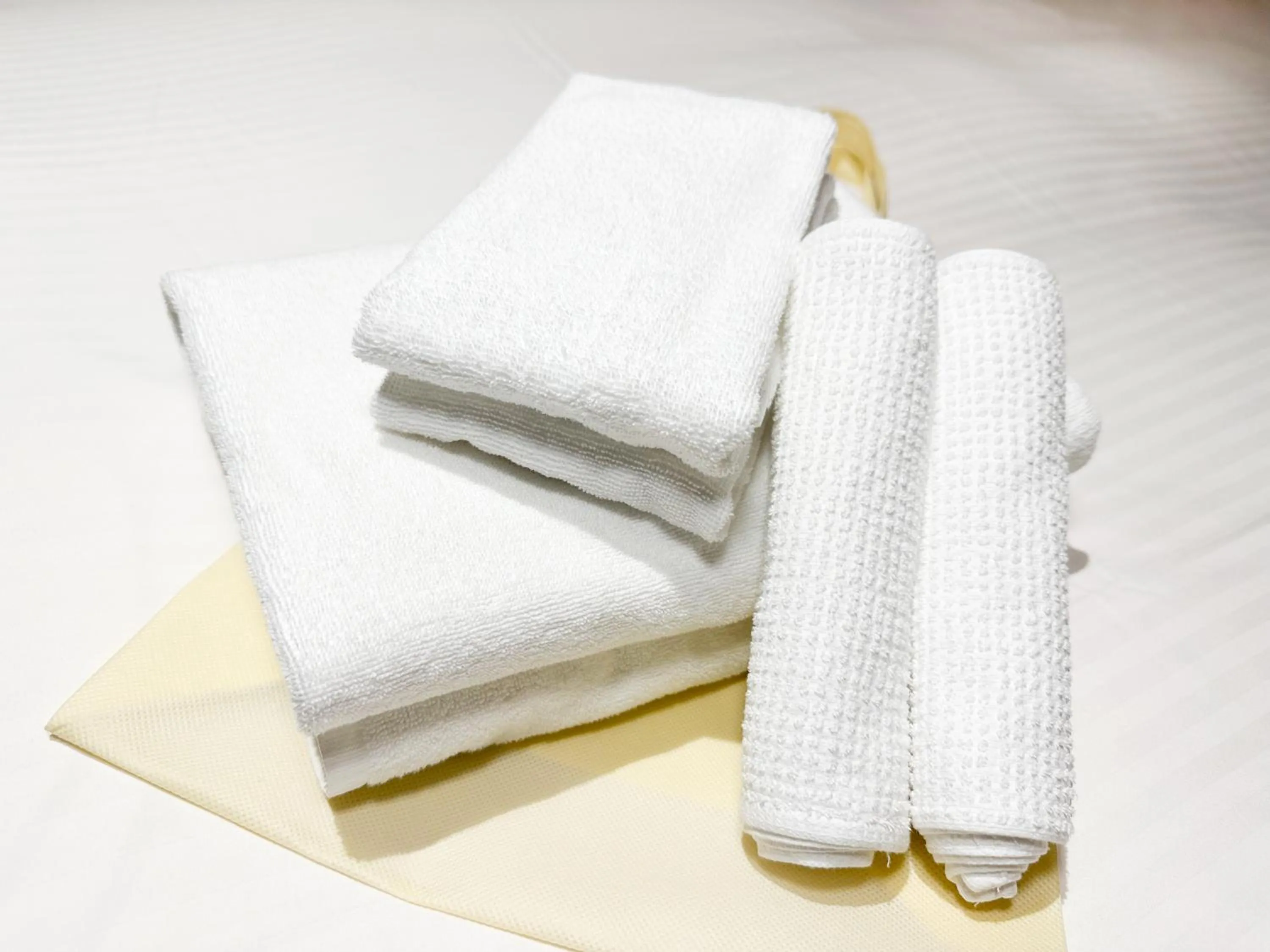 Shinsaibashi ARTY Inn