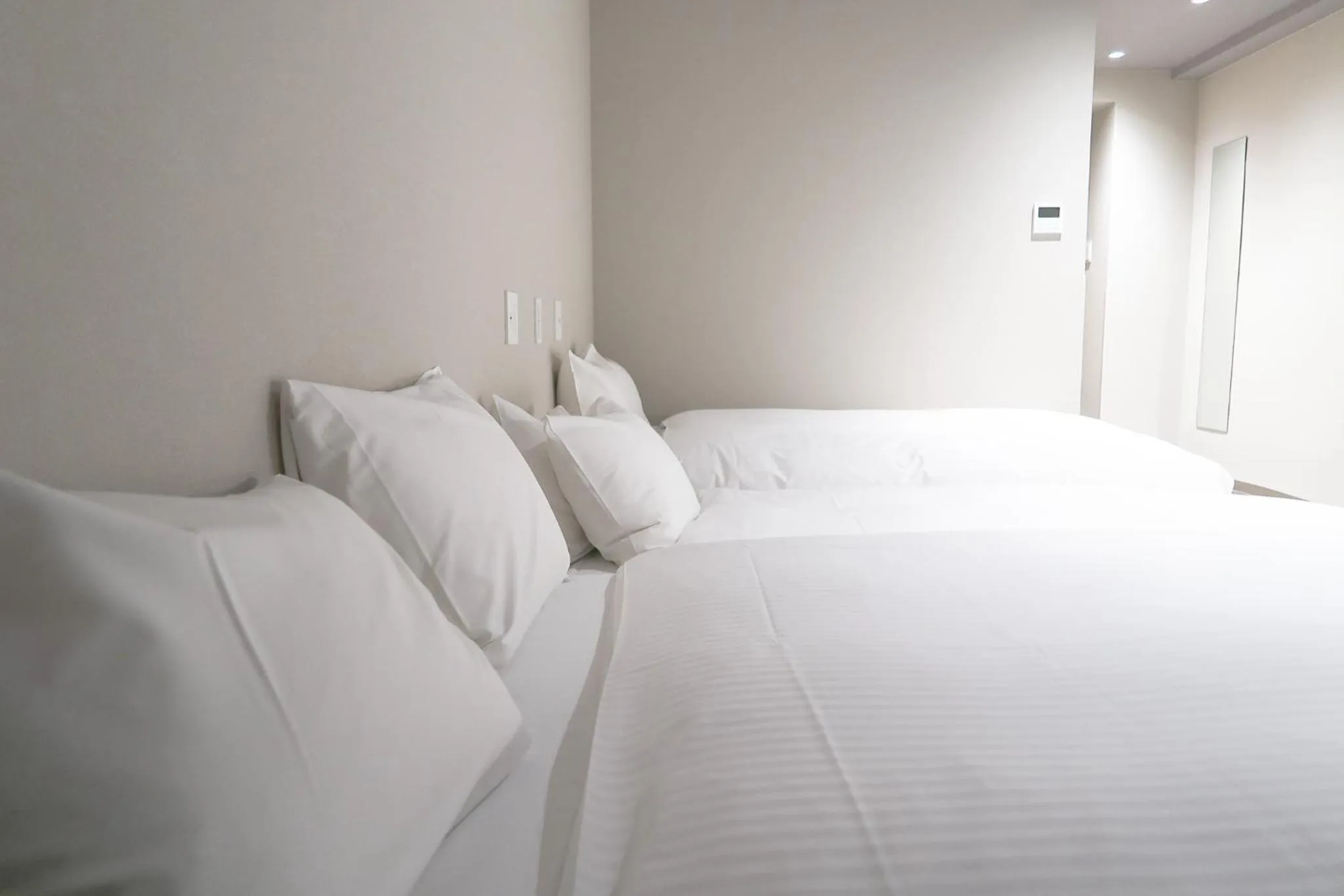 Bed in Shinsaibashi ARTY Inn