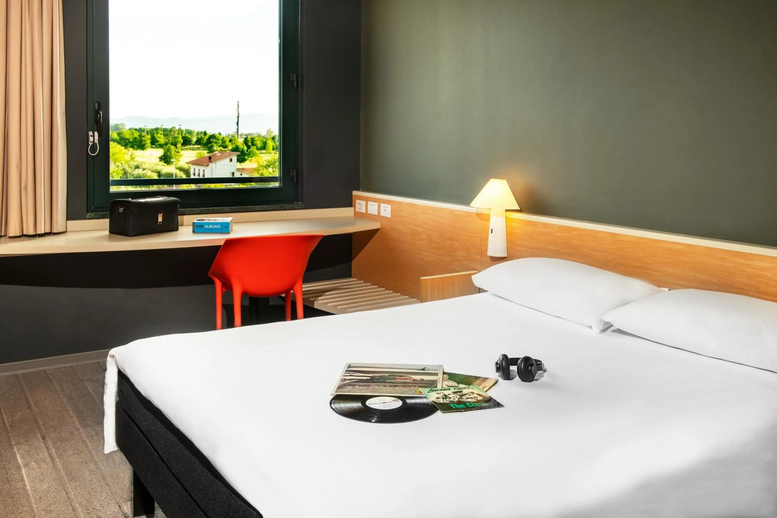 Bedroom, Bed in Hotel Ibis Firenze Prato Est