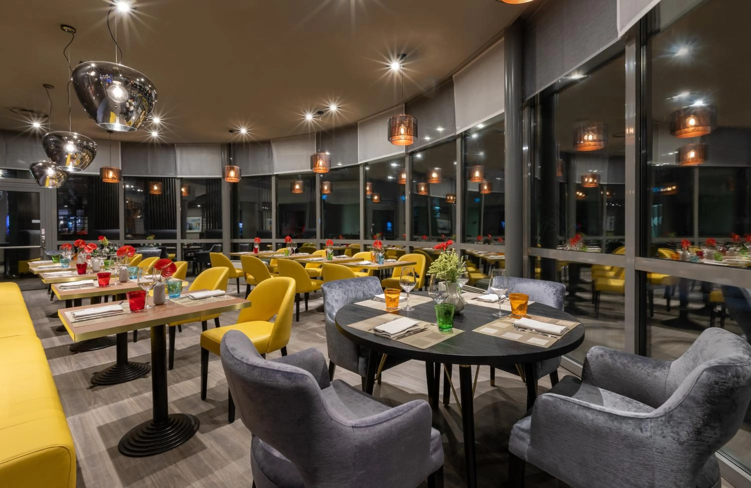 Restaurant/places to eat in Leonardo Hotel Verona