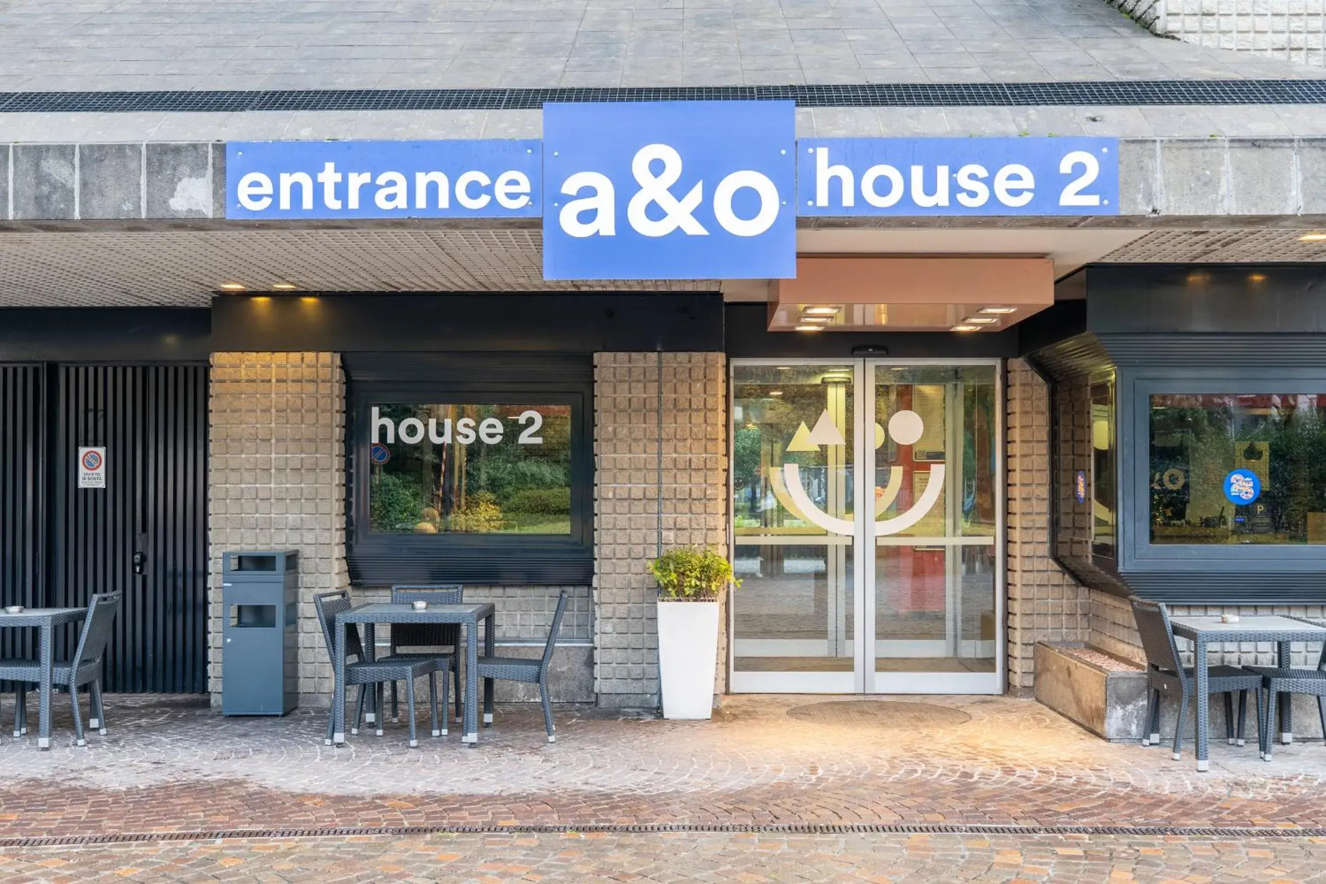 Facade/entrance in a&o Hostel Milano Ca Granda Facade/entrance in a&o Hostel Milano Ca Granda