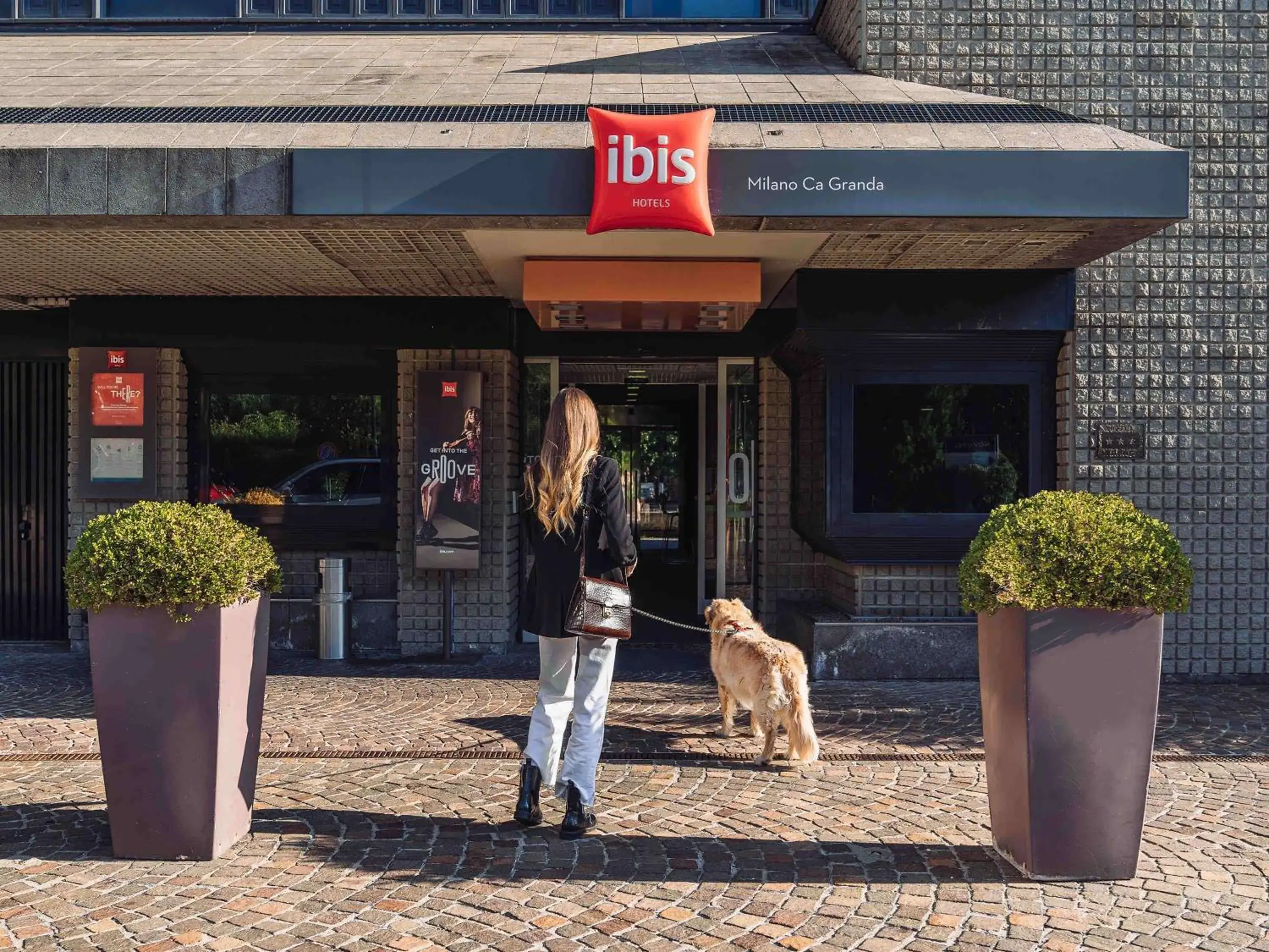 Property building in Hotel Ibis Milano Ca' Granda Property building in Hotel Ibis Milano Ca' Granda