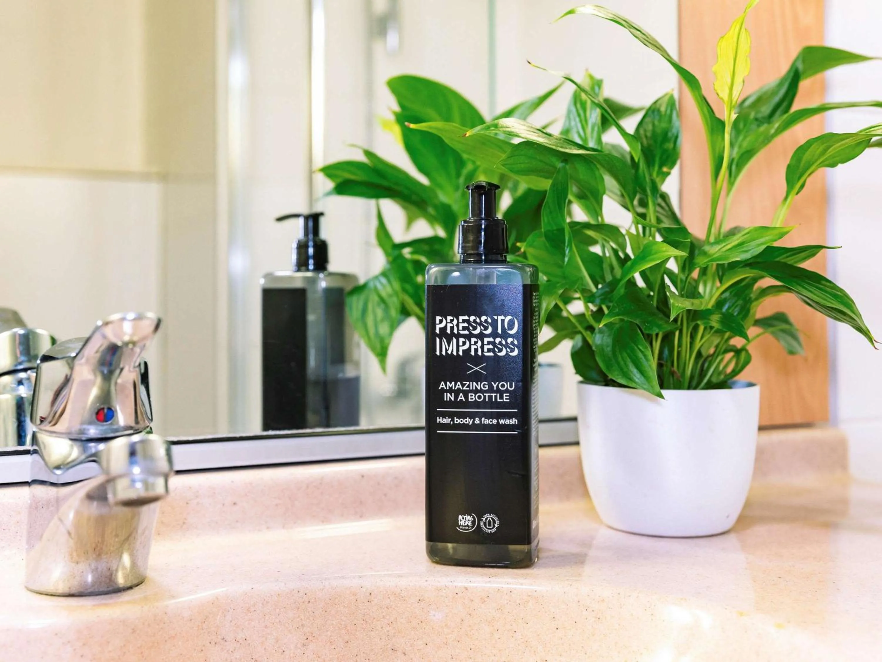 Bathroom in Hotel Ibis Milano Ca' Granda