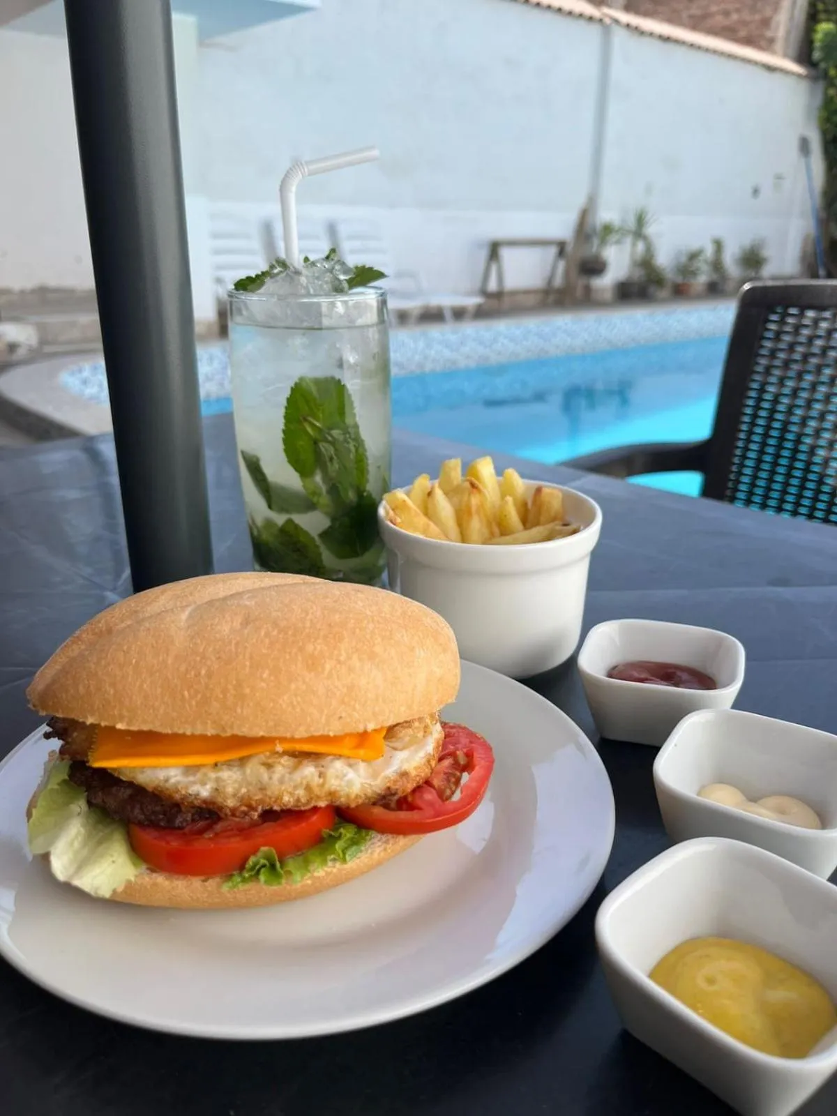 Food and drinks in HOTEL AREQUIPA