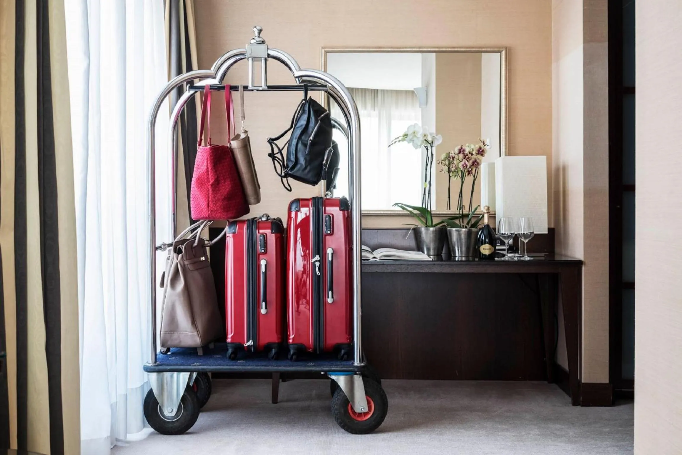 Photo of the whole room in Grand Hotel De La Ville