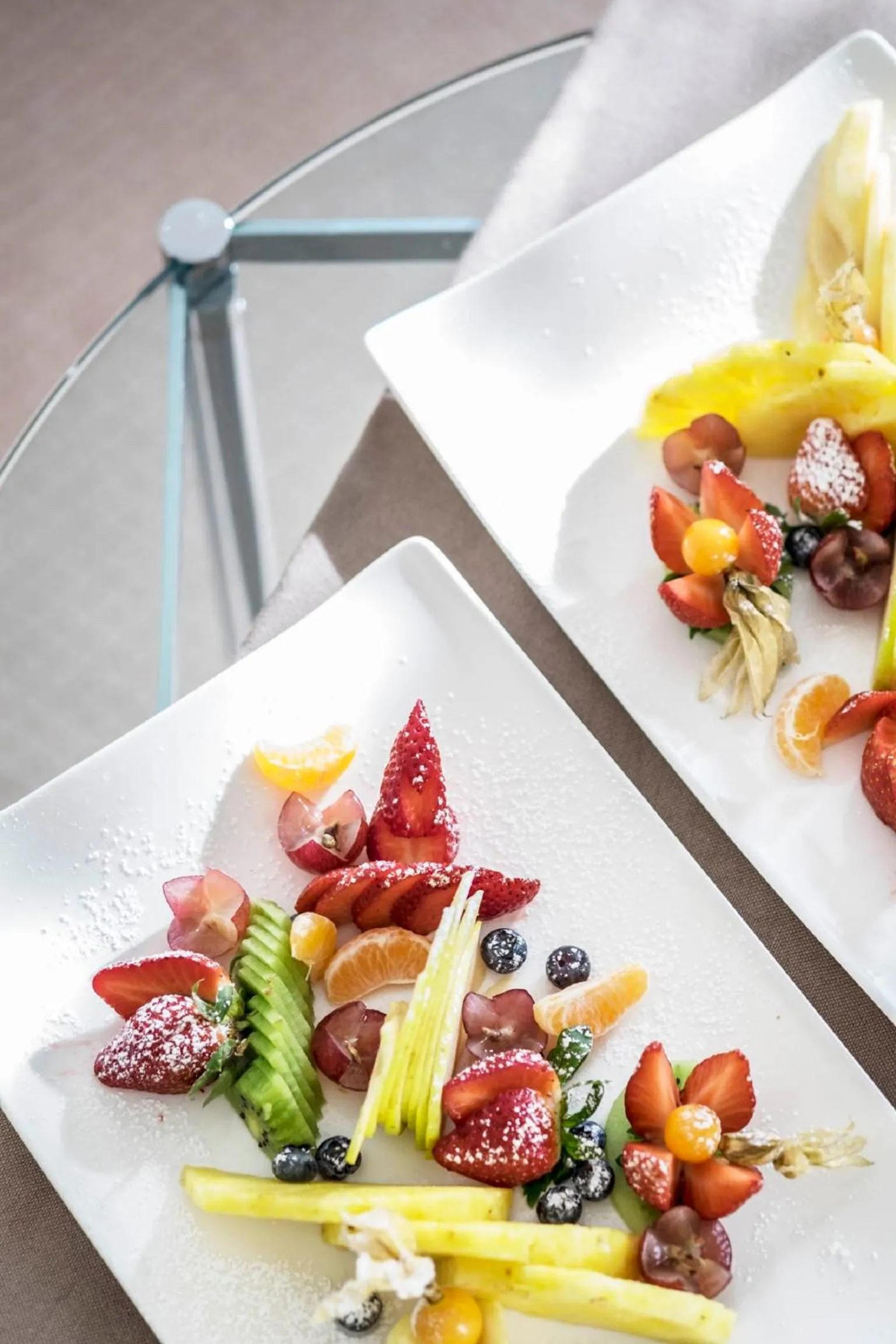 Restaurant/places to eat in Grand Hotel De La Ville