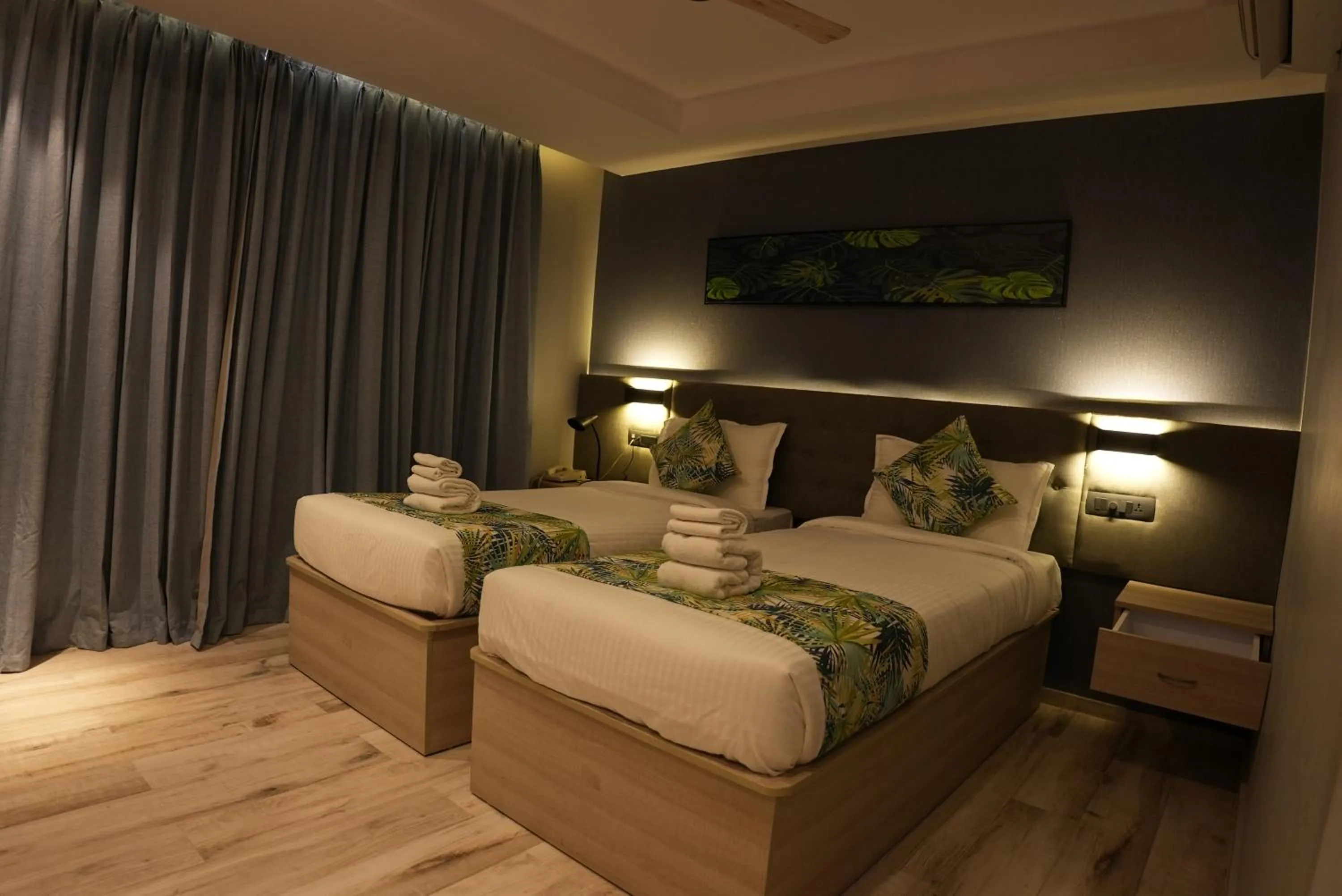 Photo of the whole room, Bed in HOTEL OCEAN VISTA BAY
