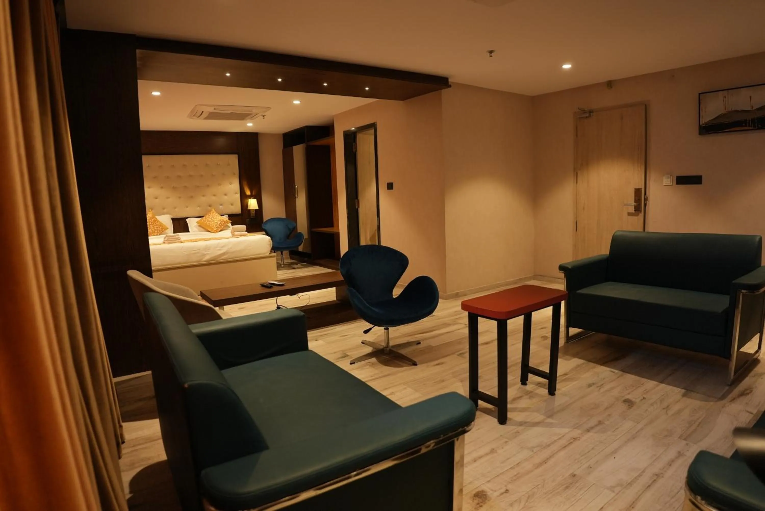 Living room in HOTEL OCEAN VISTA BAY