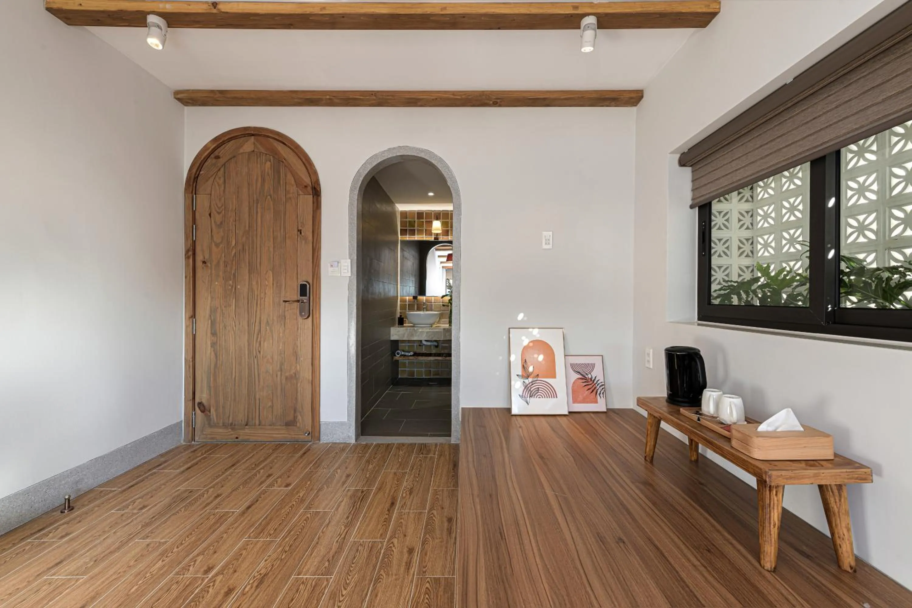 Seating area in Thơm House