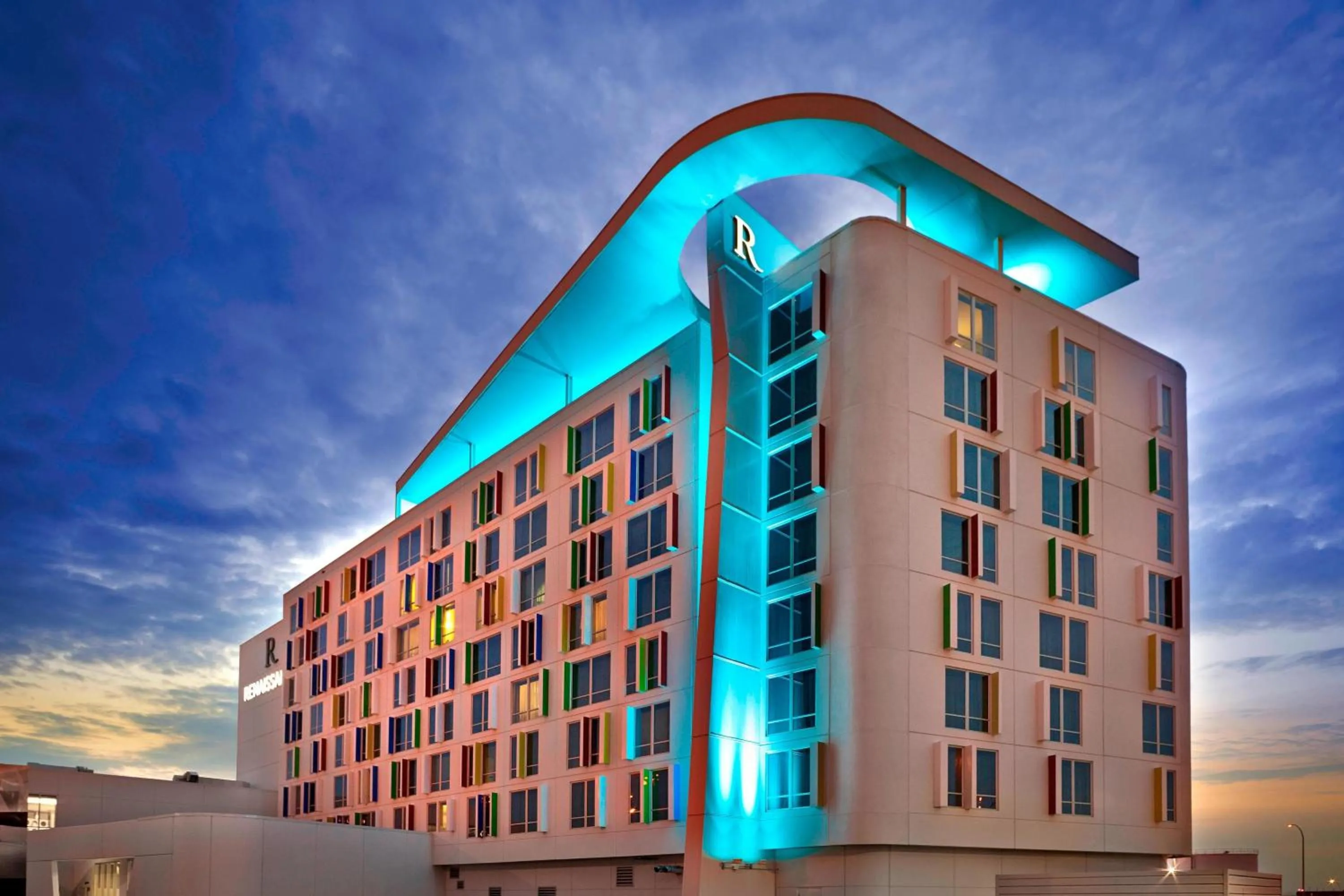 Property building in Renaissance Edmonton Airport Hotel