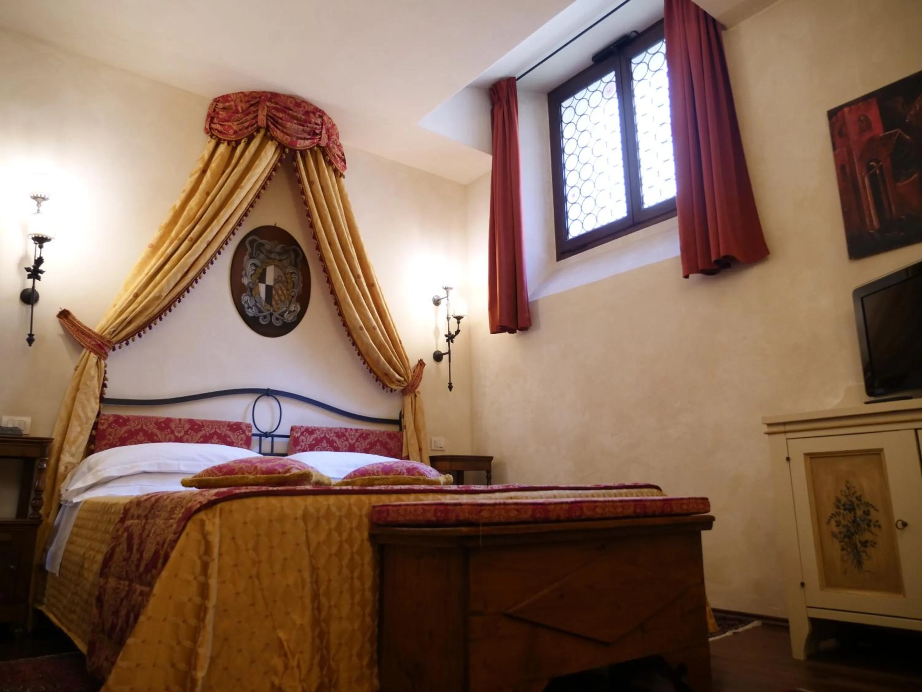 Bedroom, Bed in CastelBrando